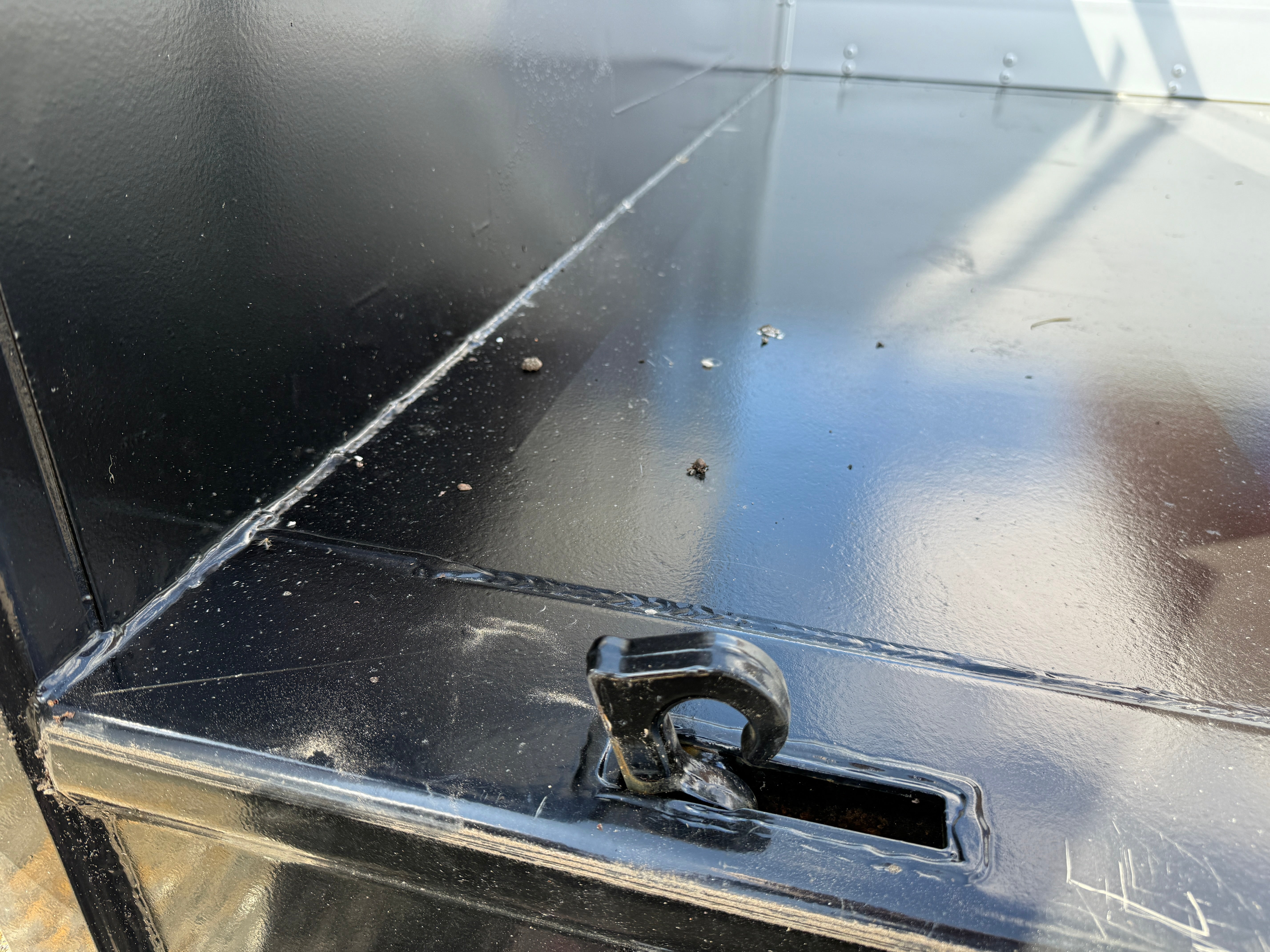 Lastväxlarflak med aluminiumlämmar grusförstärkt 5.600mm