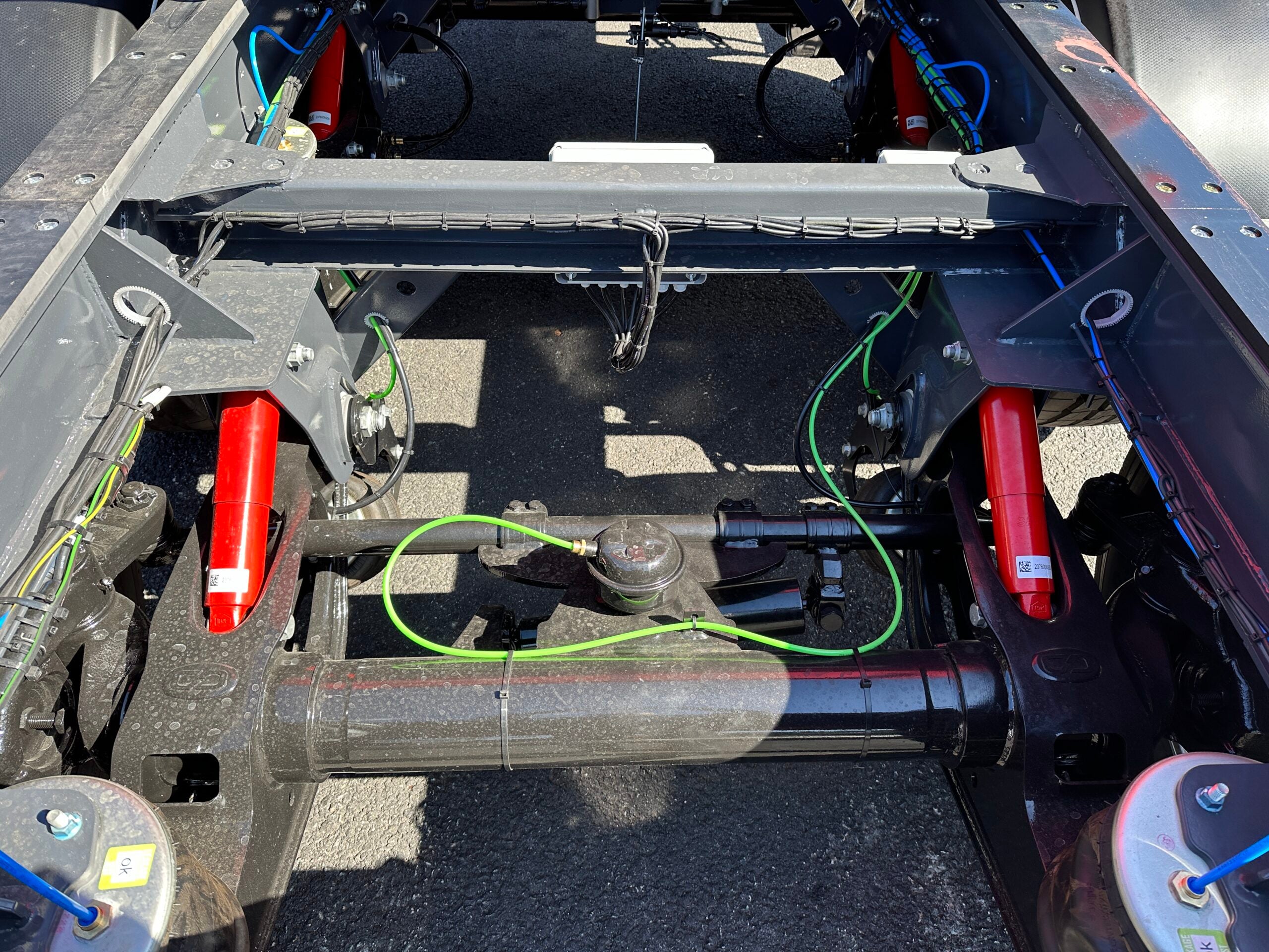 3 axlad ROJO - Tipptrailer med skjutbar trippel