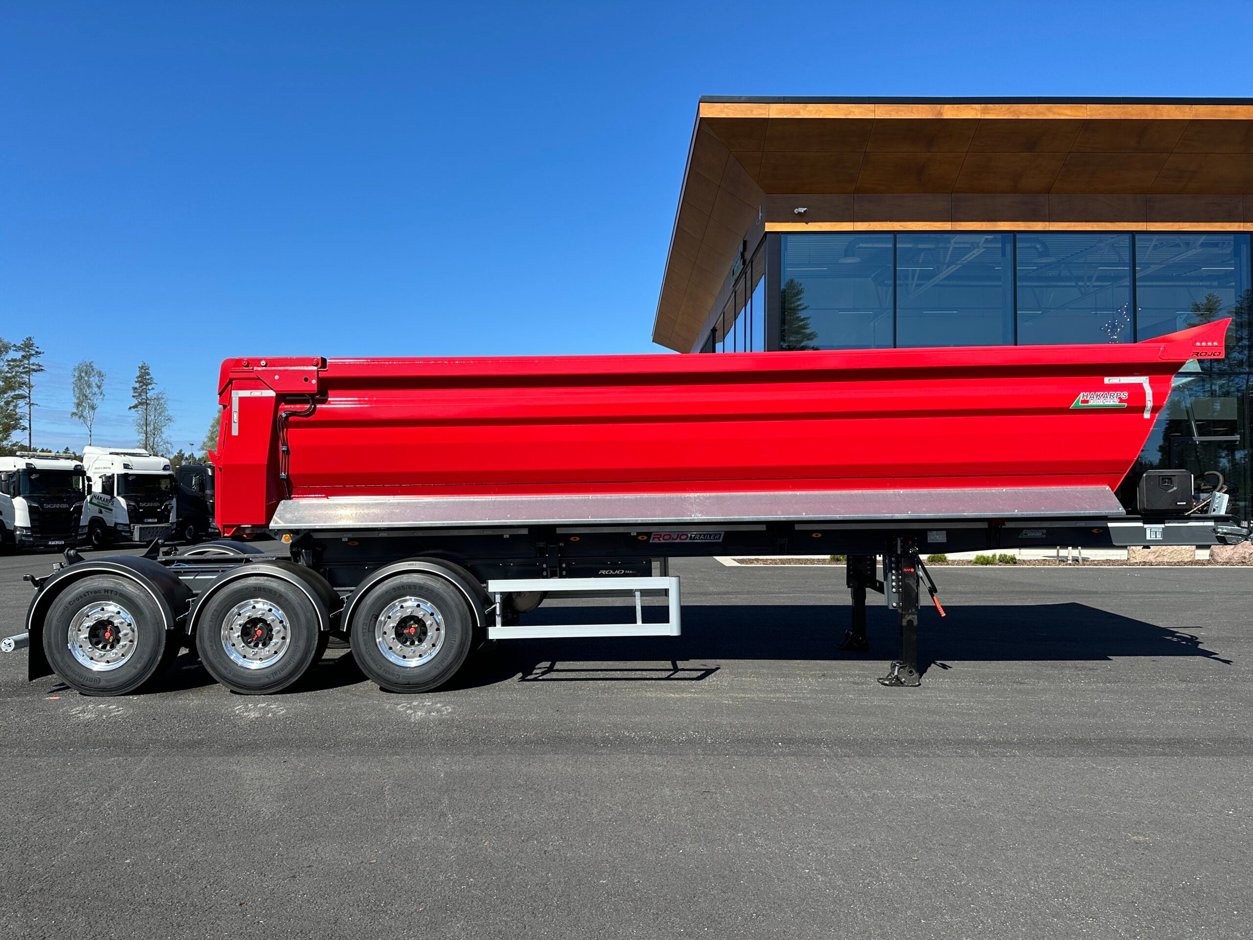 3 axlad ROJO - Tipptrailer med skjutbar trippel