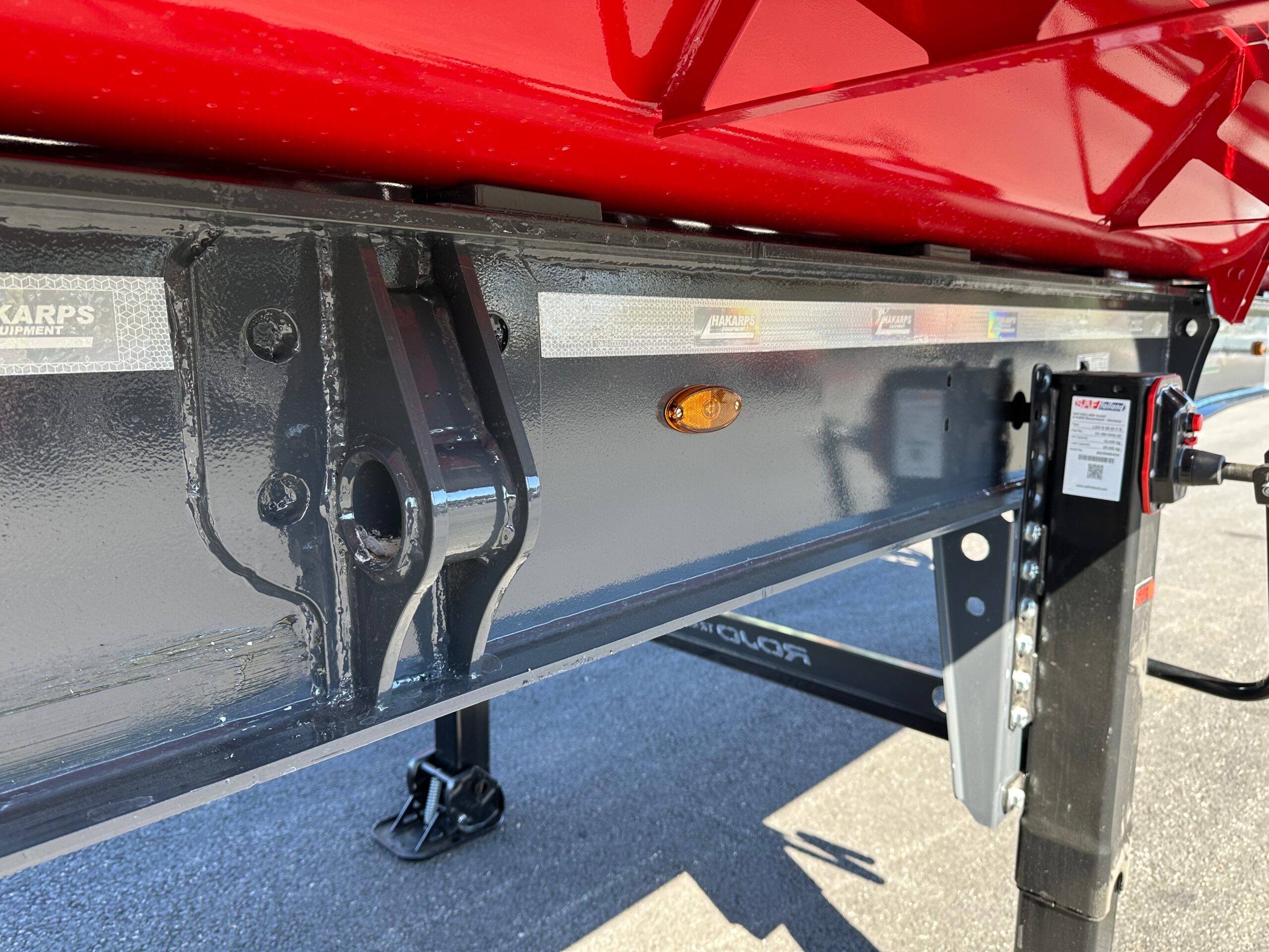 3 axlad ROJO - Tipptrailer med skjutbar trippel