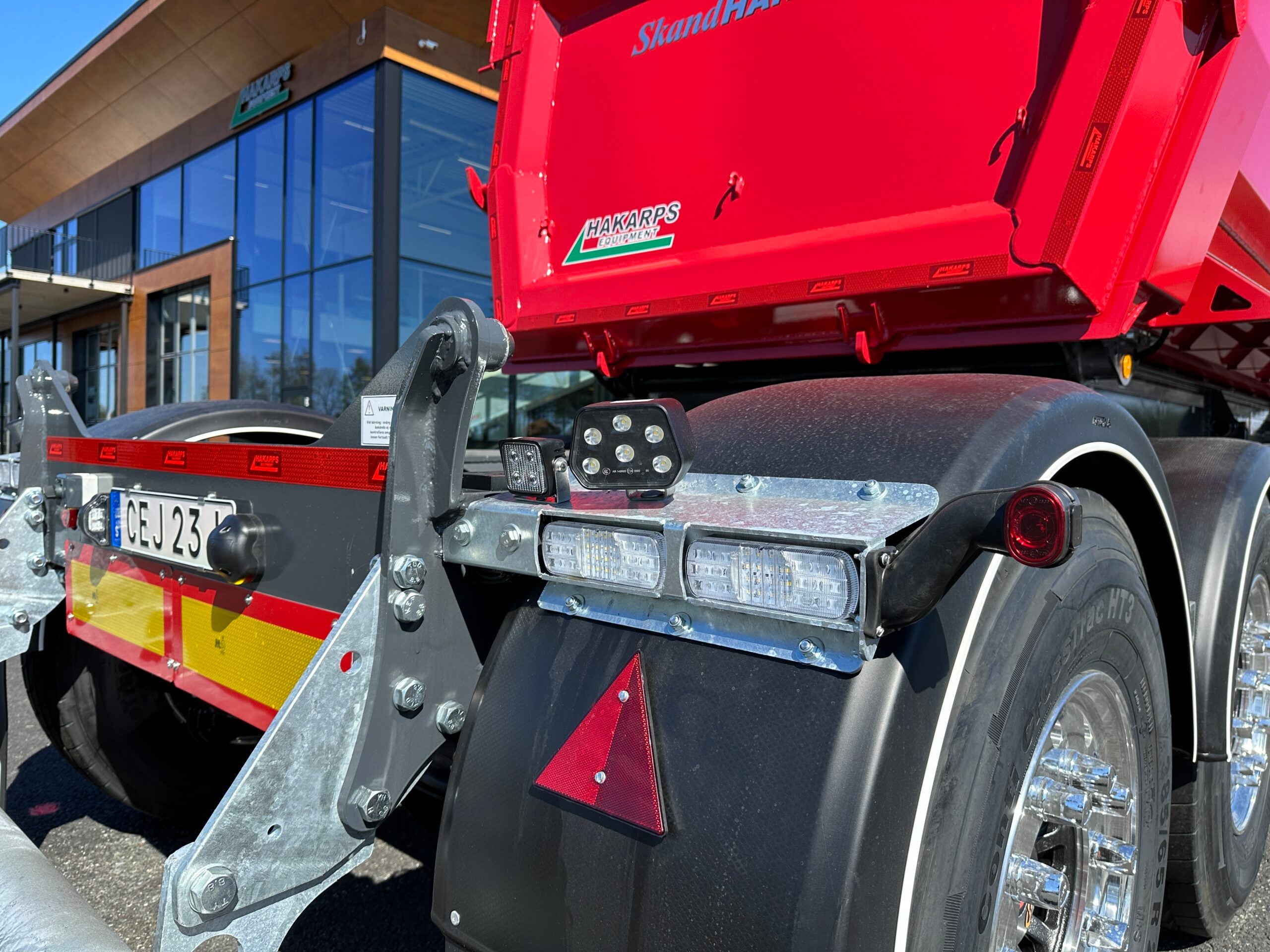 3 axlad ROJO - Tipptrailer med skjutbar trippel
