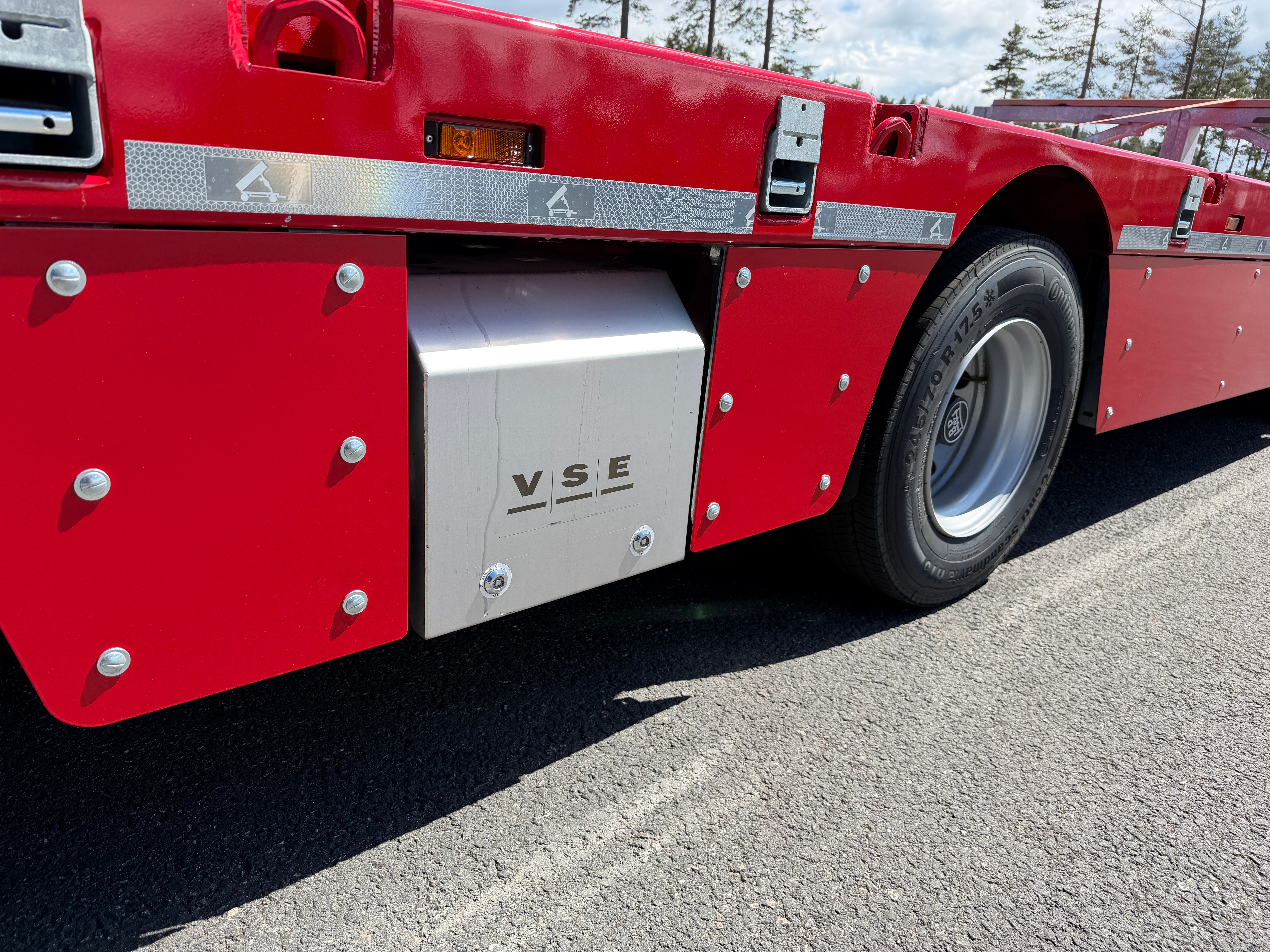 Langendorf 4 axlad 18,4m jumbotrailer med VSE styrning