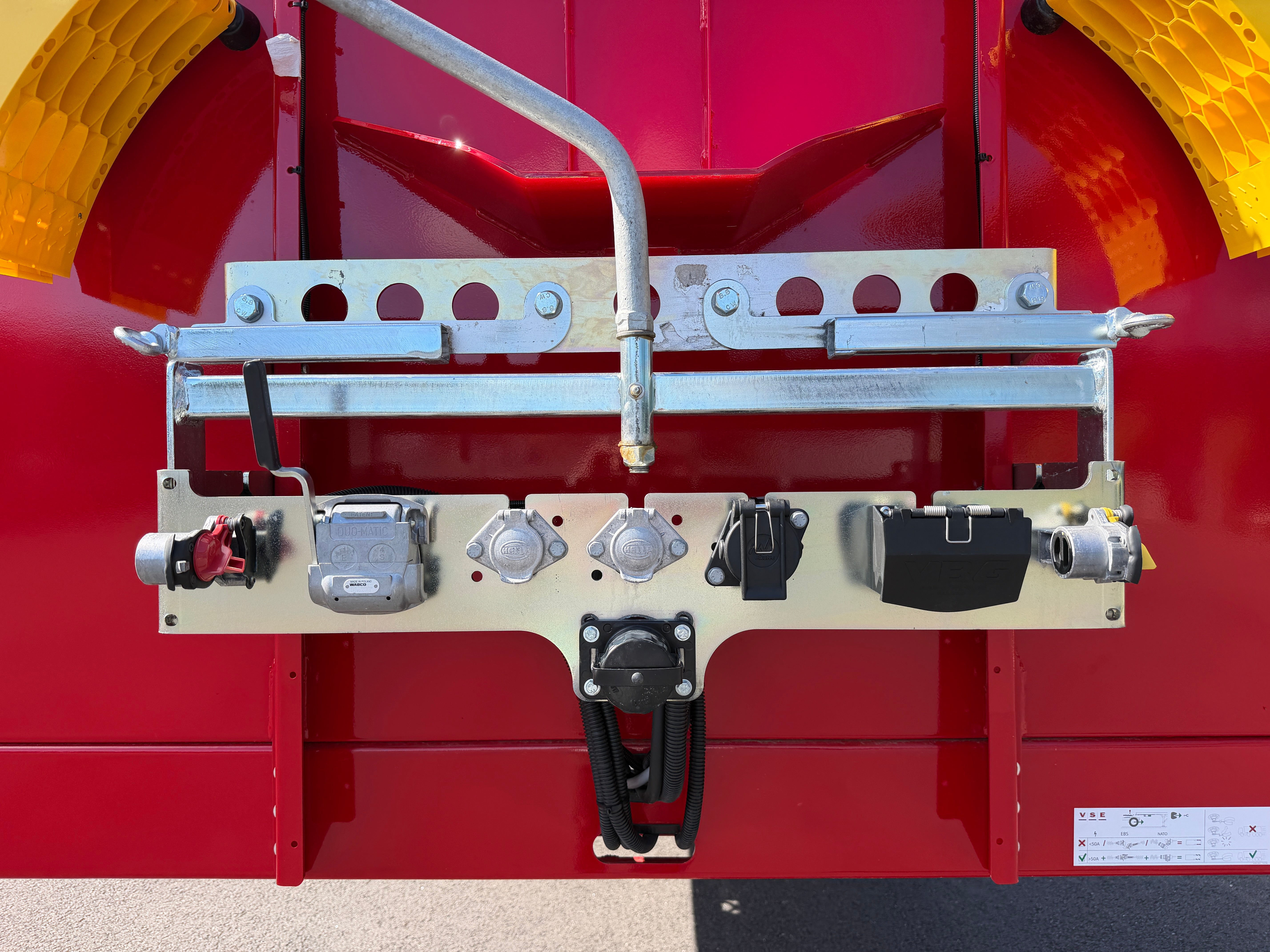 Langendorf 4 axlad 18,4m jumbotrailer med VSE styrning