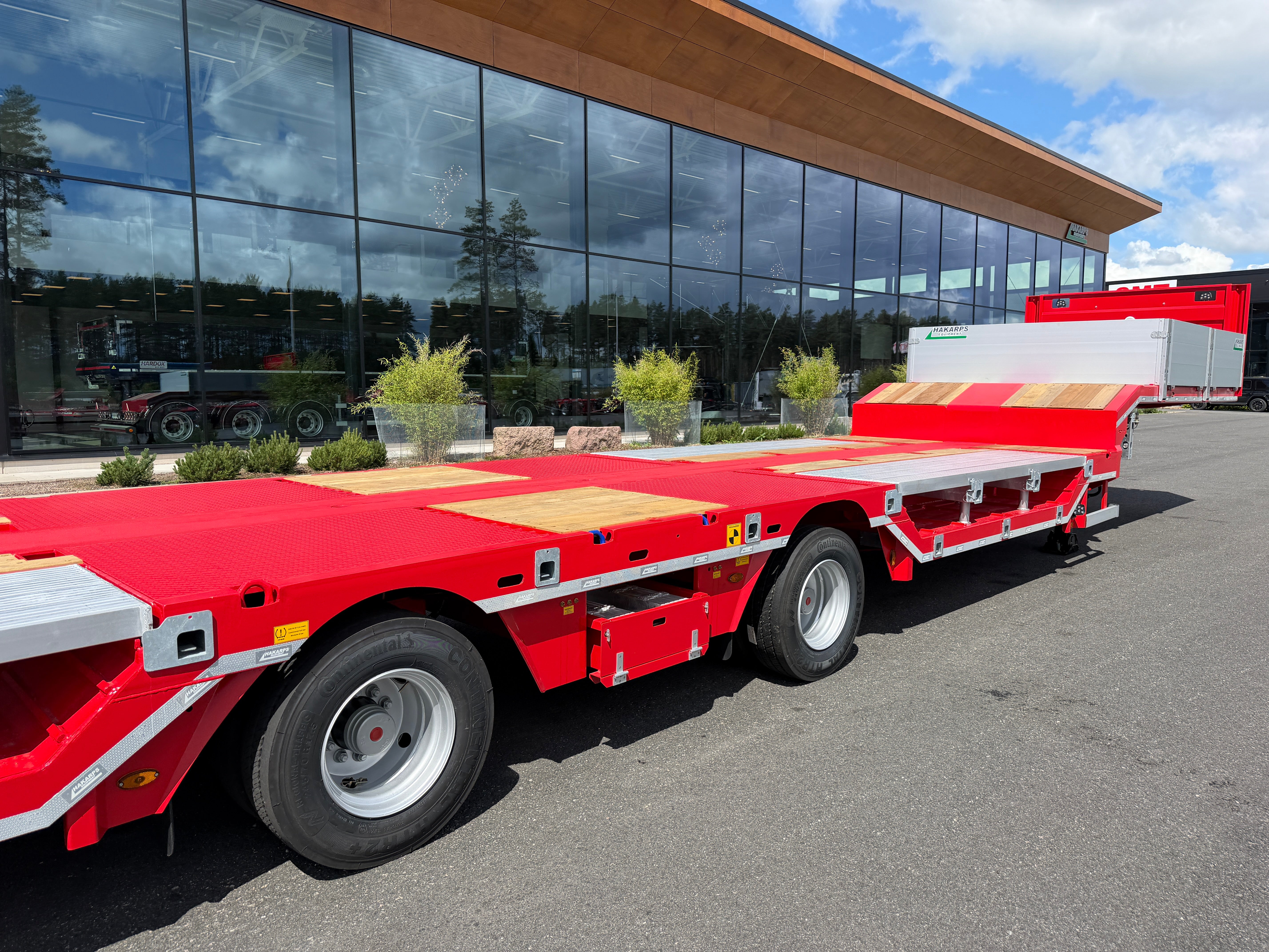 4 axlad ROJO 18,5m jumbotrailer med hjulfickor 38 tons skattevikt