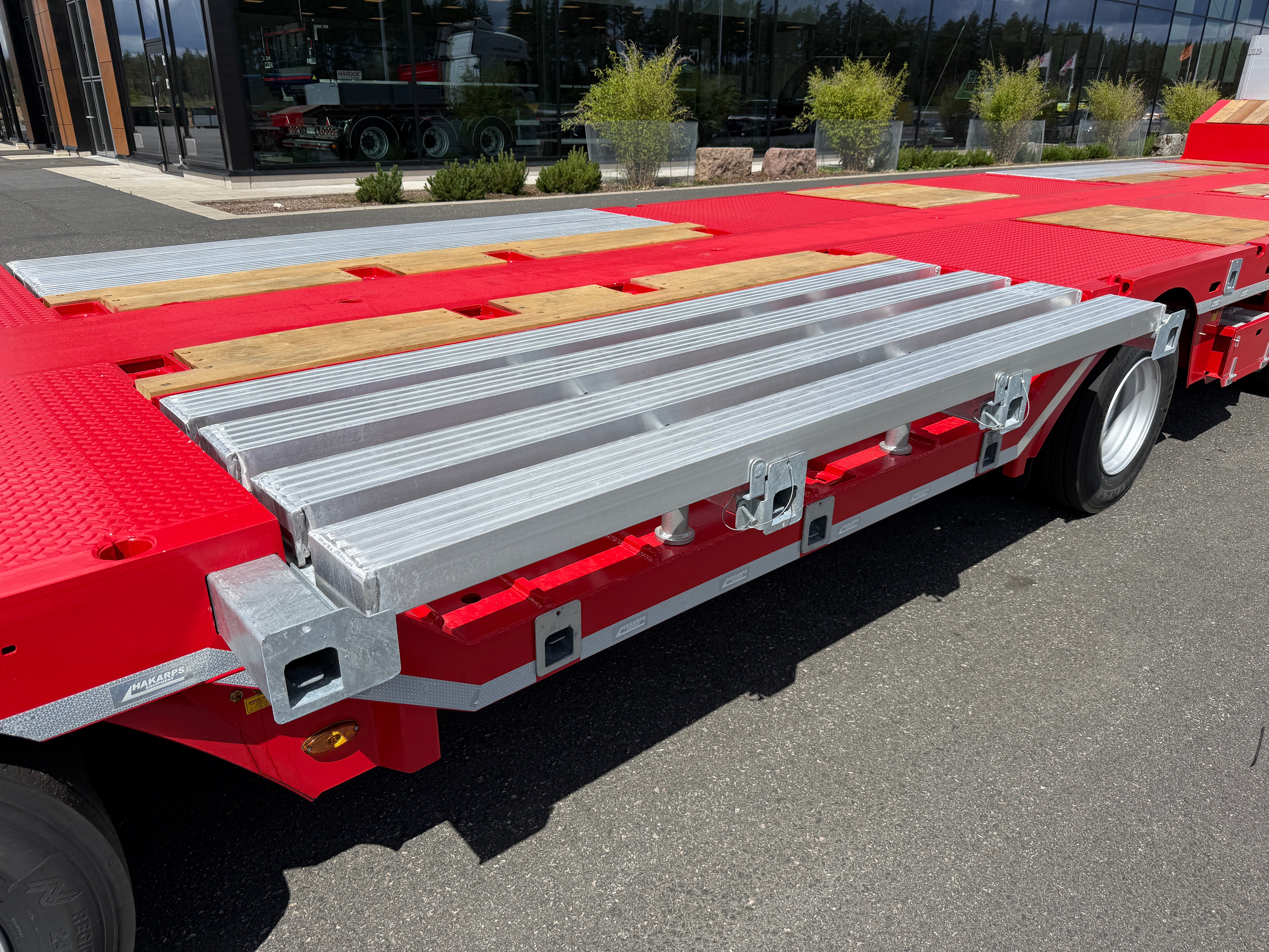 4 axlad ROJO 18,5m jumbotrailer med hjulfickor 38 tons skattevikt
