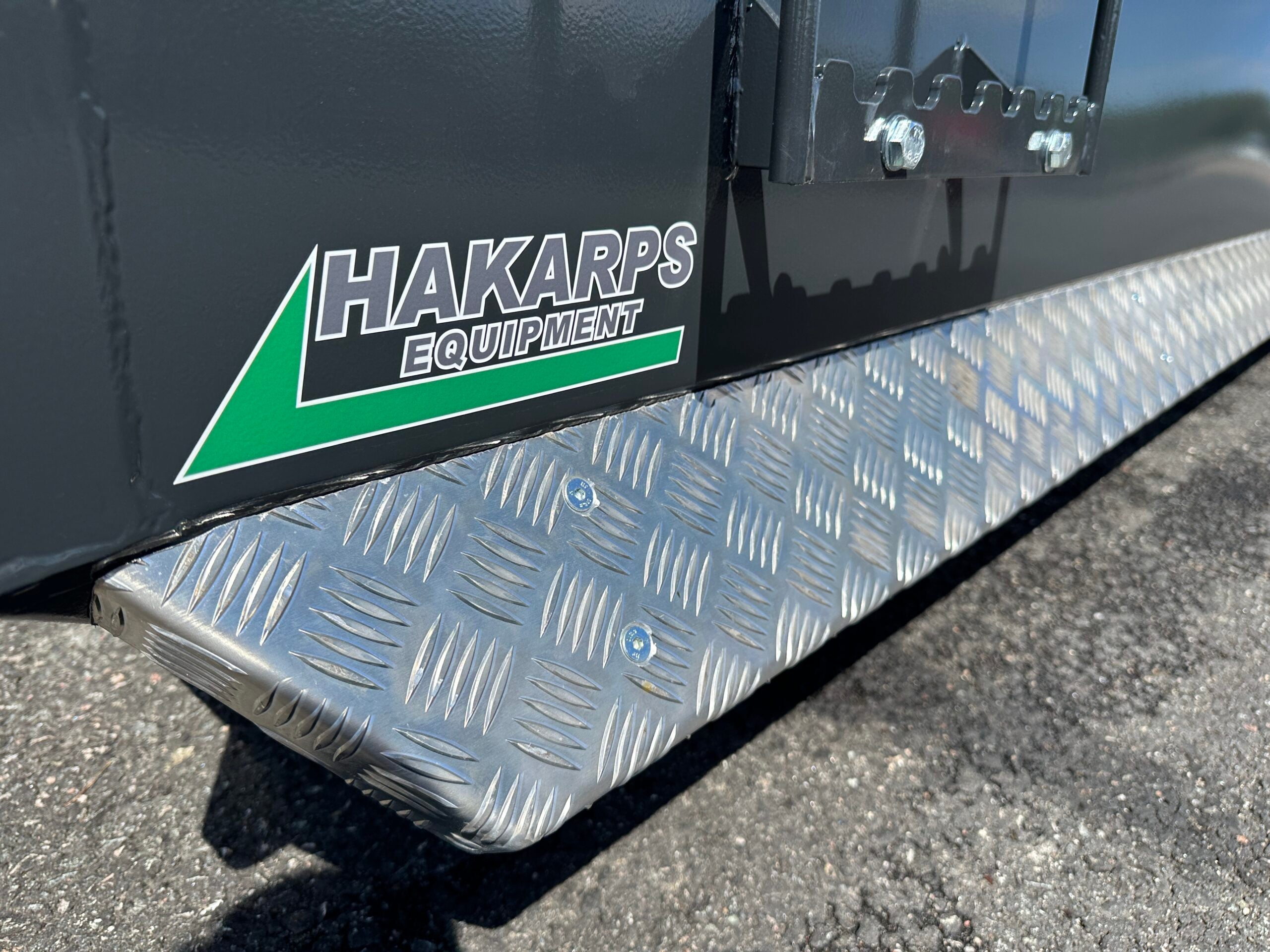 Hakarps - 18m3 schaktflak Hardox 450 H-Serie Premium