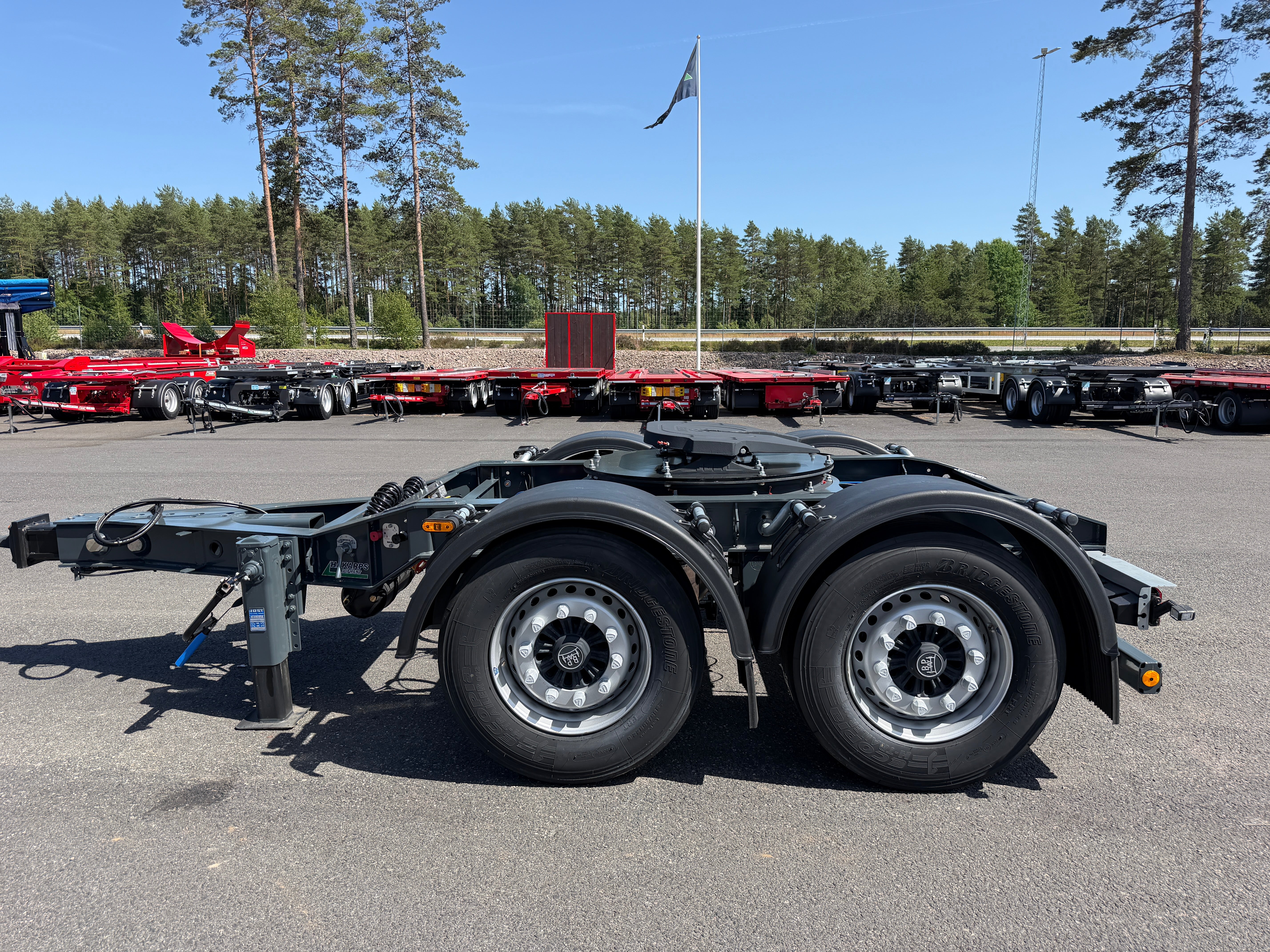 Hakarps - LECI TRAILER 2 axlad dolly med supersingel hjul