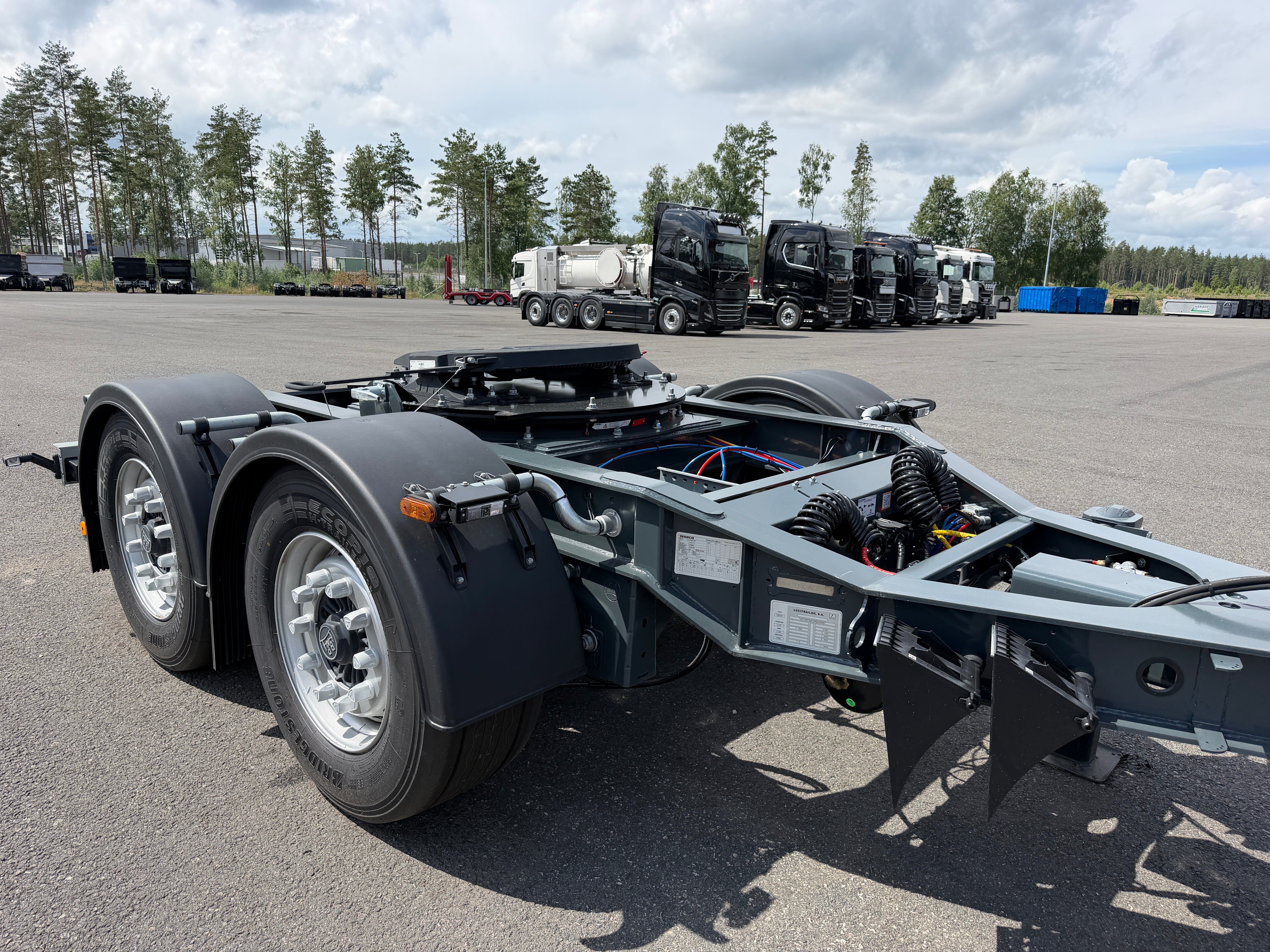Hakarps - LECI TRAILER 2 axlad dolly med supersingel hjul