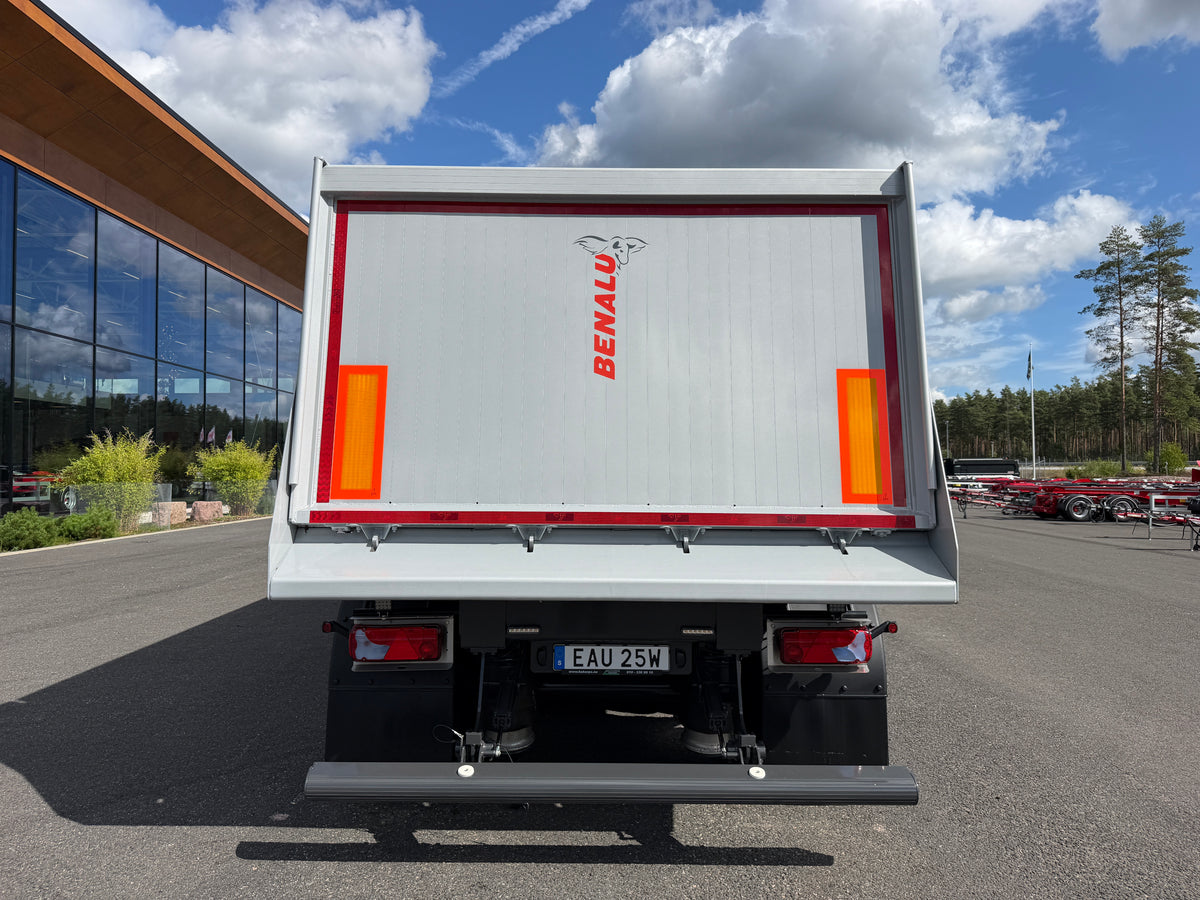 Benalu 5 axlad 42 tons tippvagn med dubbelmontage