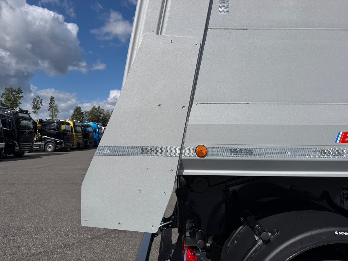 Benalu 5 axlad 42 tons tippvagn med dubbelmontage