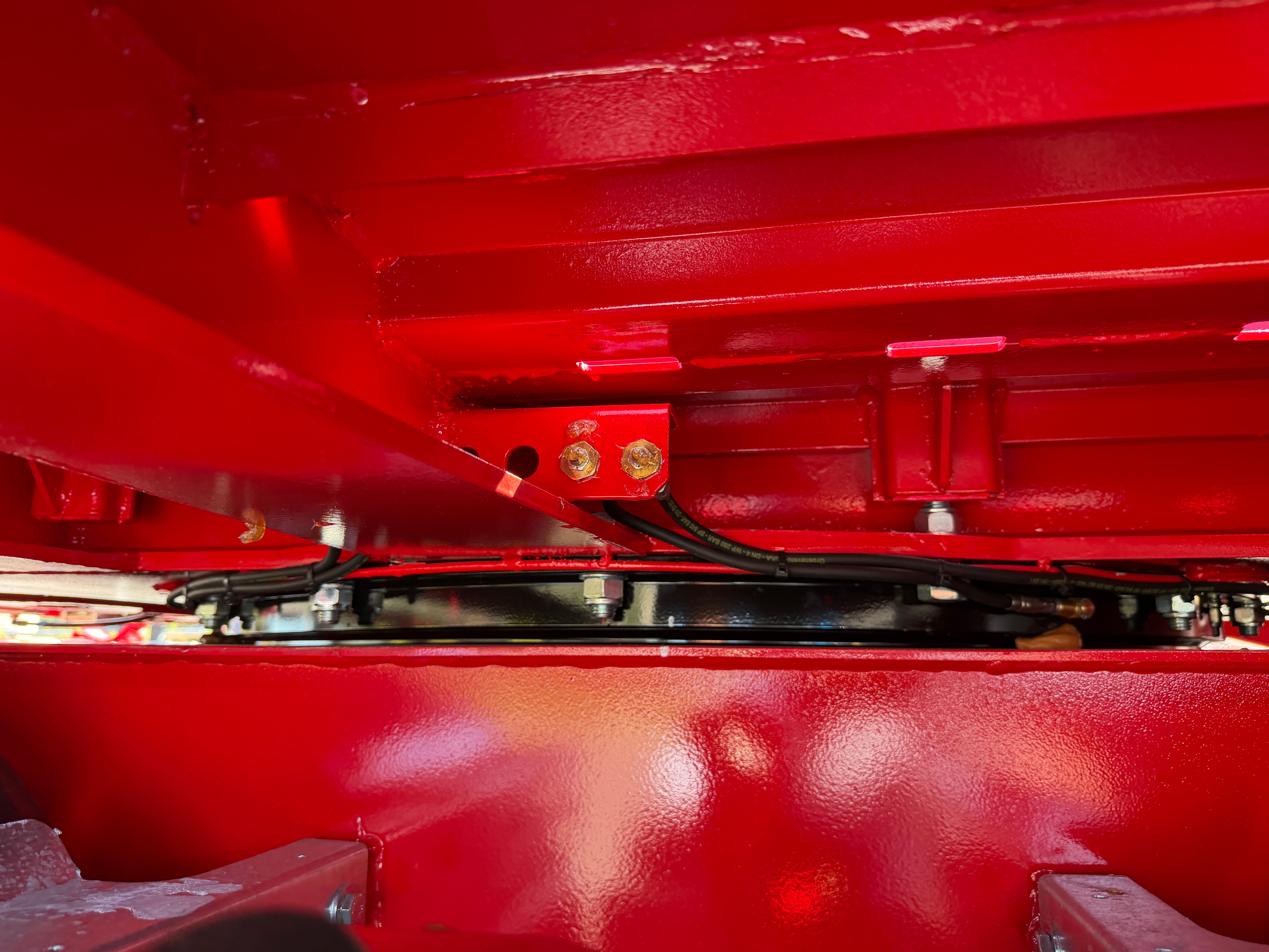 5 axlad 42 tons plan maskinvagn med uppvikbar ramp