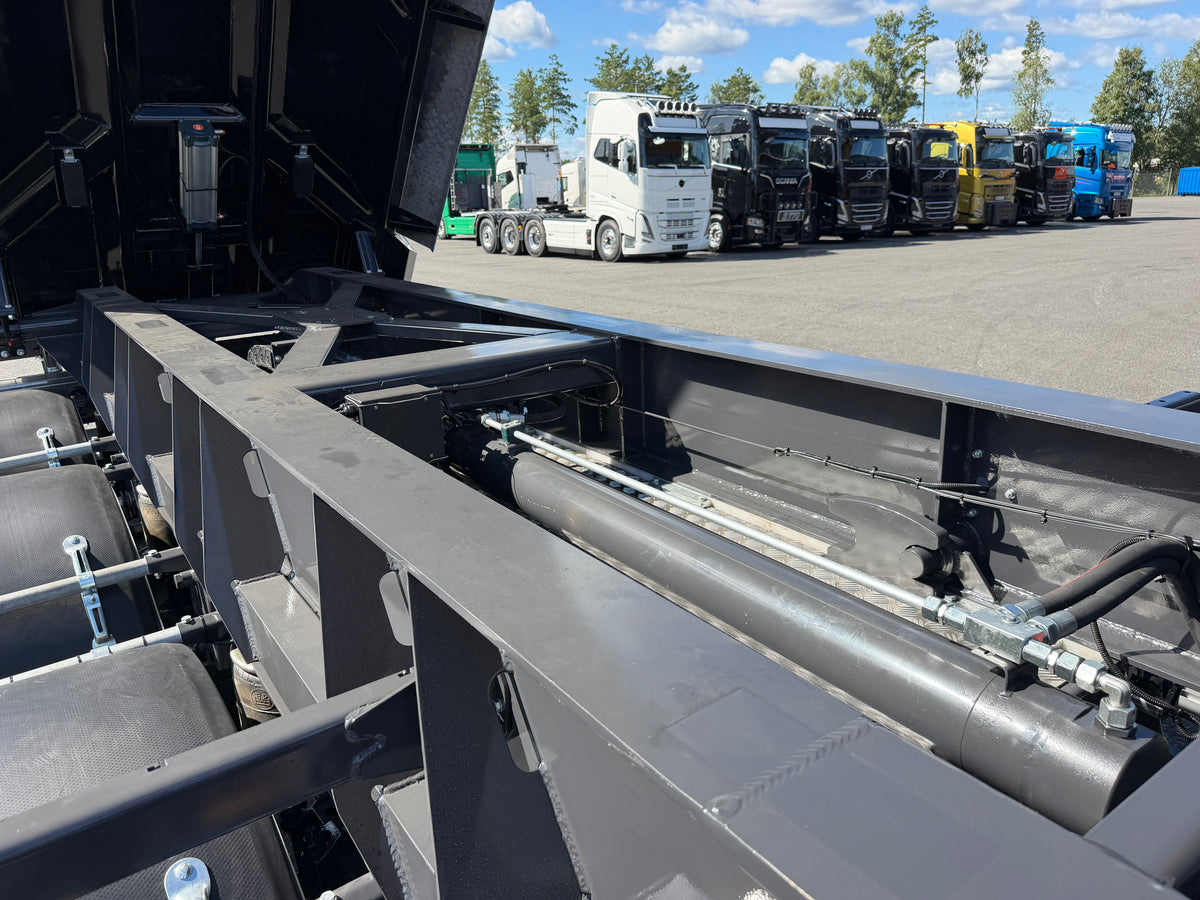 5 axlad 42 tons dumpervagn med låsbar vändkrans + skjutbar boggie