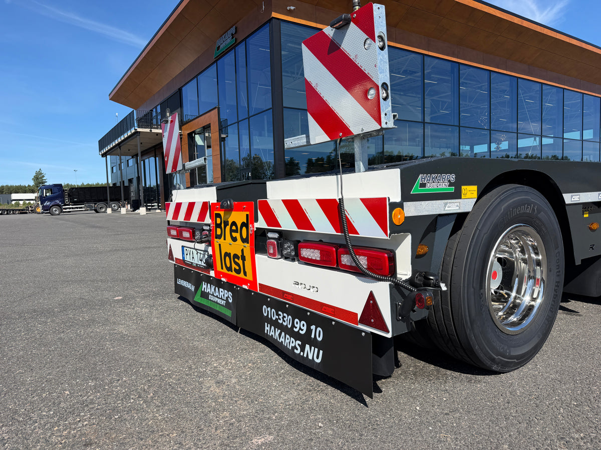 4 axlad ROJO maskintrailer avbröstningsbar svanhals med trumbon