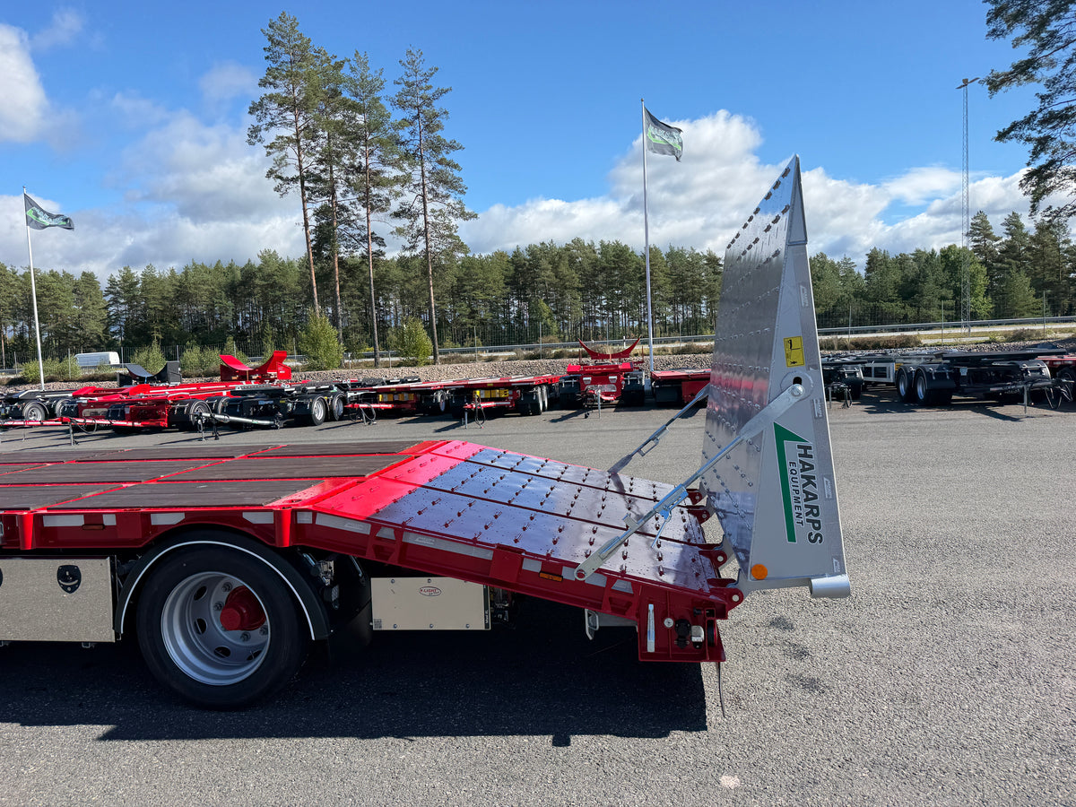 4 axlad 38 tons bodvagn 920mm hög, 10.500mm flakyta