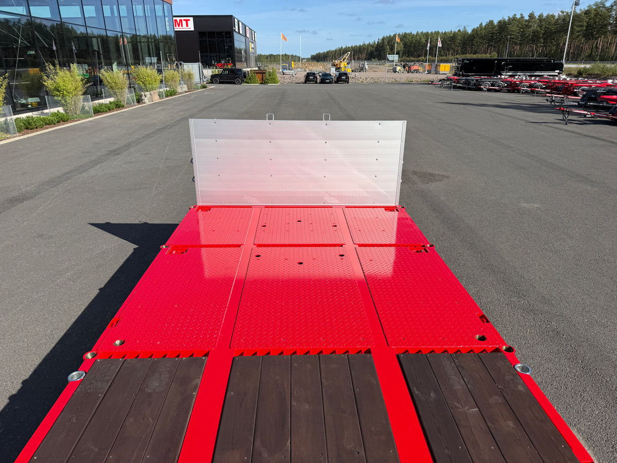 4 axlad 38 tons bodvagn 920mm hög, 10.500mm flakyta