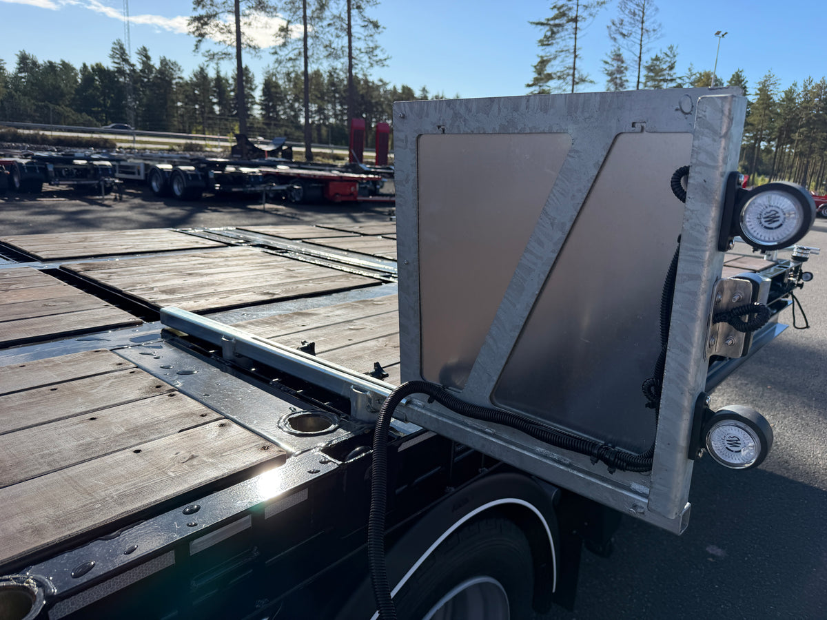 4 axlad 38 tons kombivagn med dubbelramp