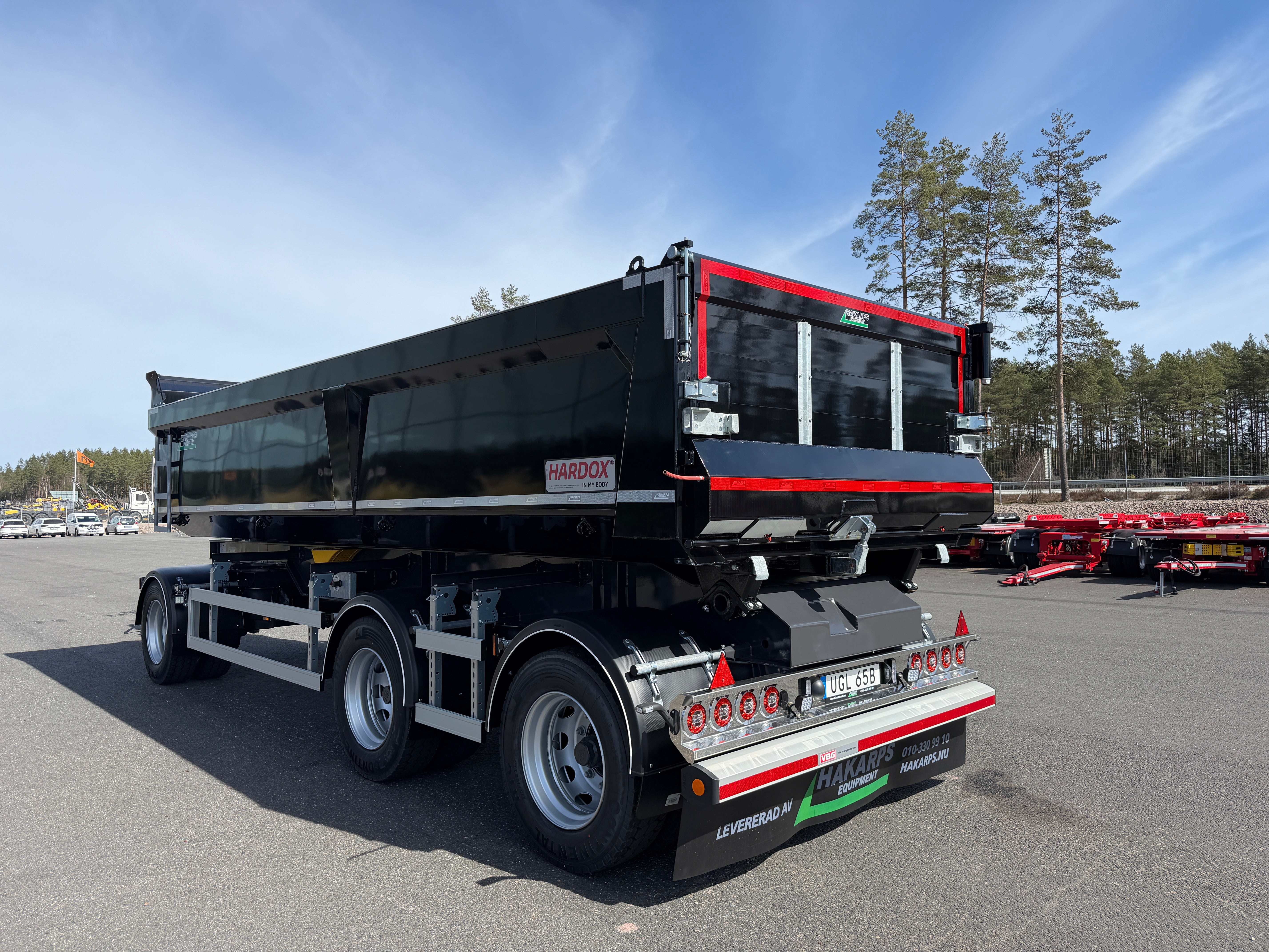 30 tons dumpervagn med skjutbar dragstång