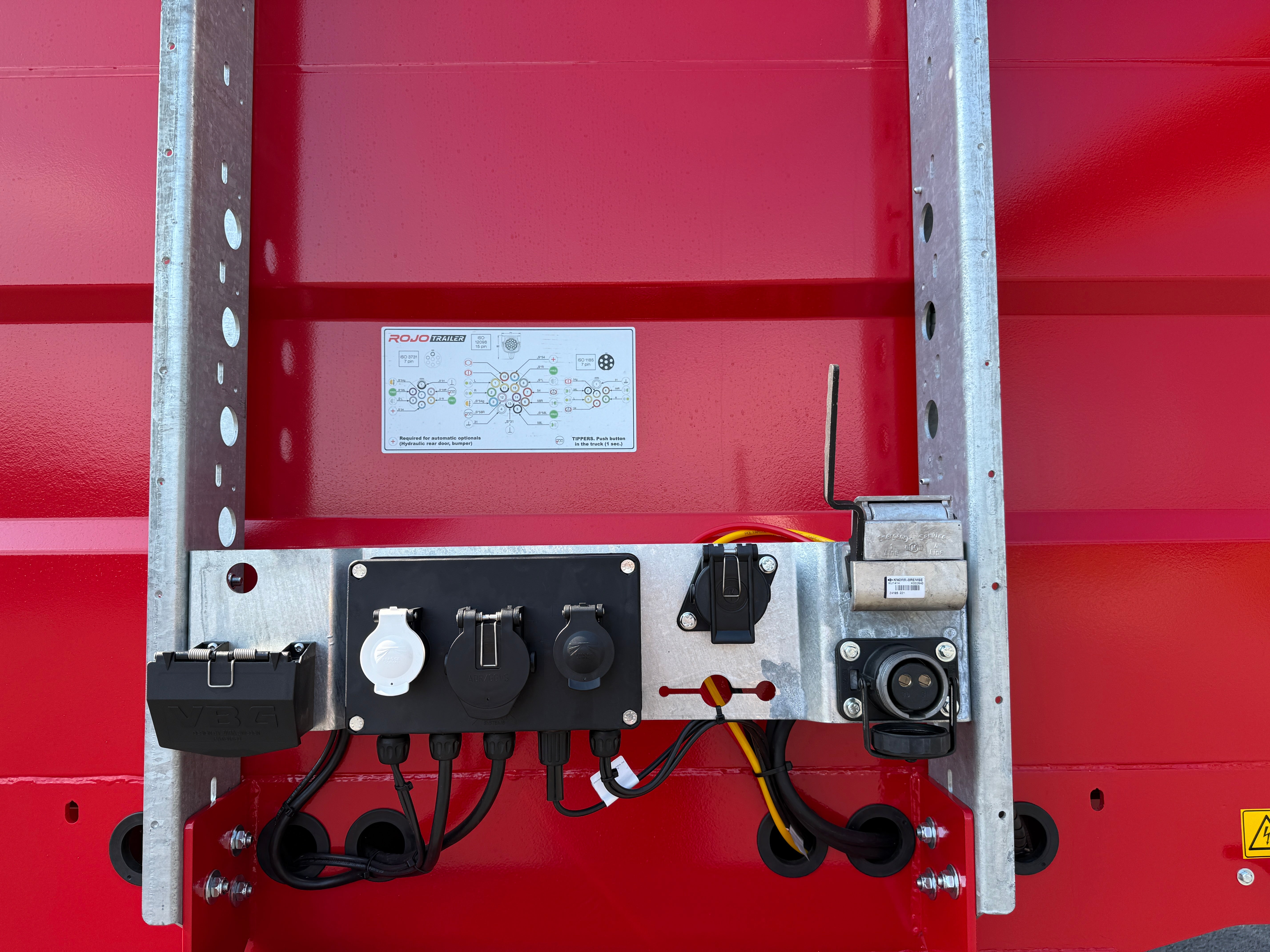 4 axlad ROJO 18,5m jumbotrailer 38 tons skattevikt