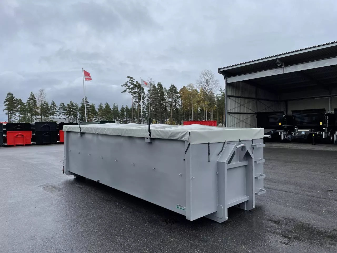 Spannmålsflak med täckning