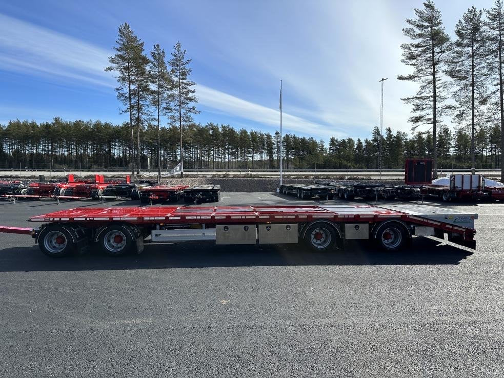 4 axlad 38 tons kombivagn för 1 flak, 960mm hög 11.000mm