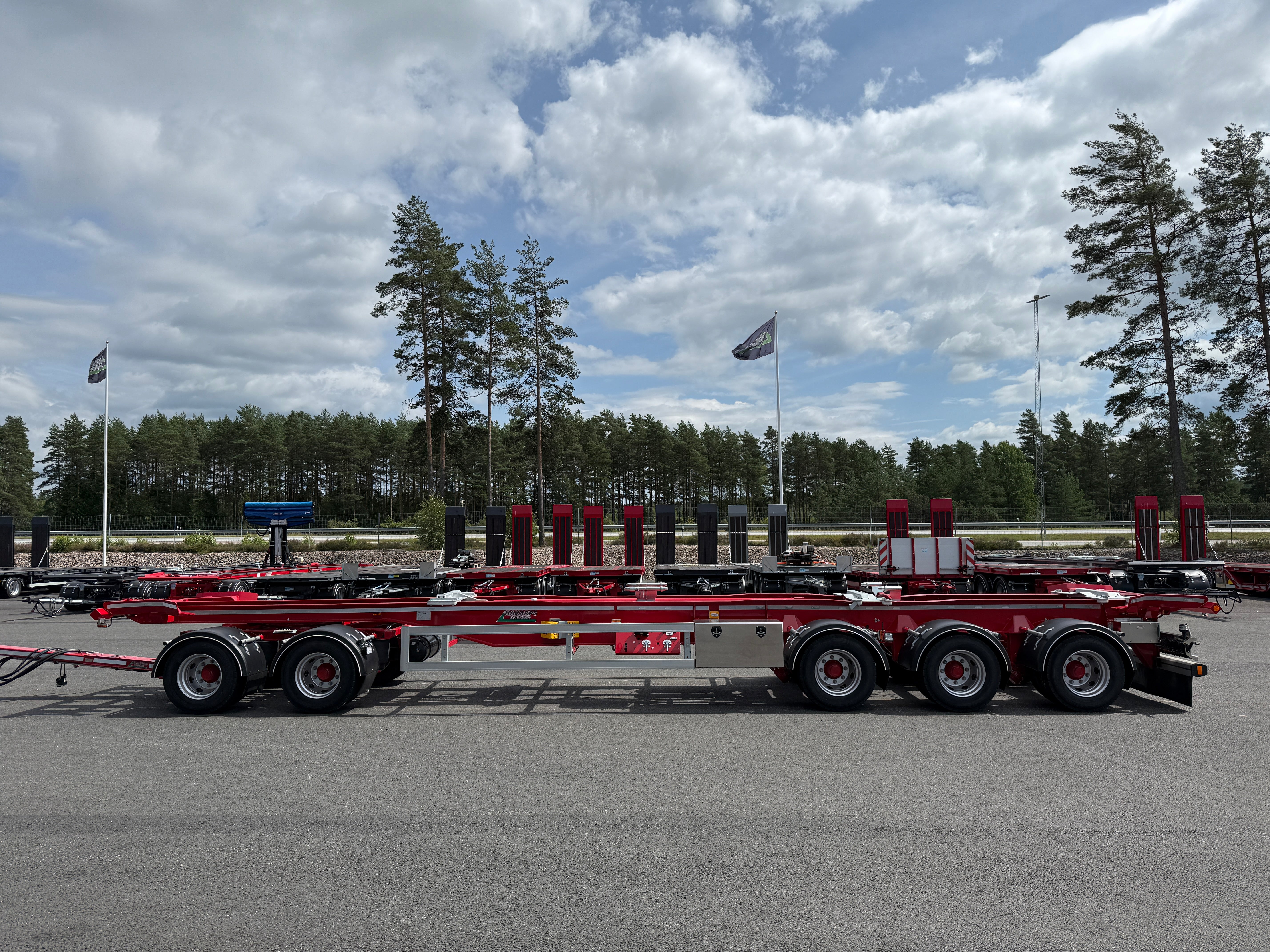 5 axlad 42 tons lastväxlarvagn med hydraulisk skjutkolv