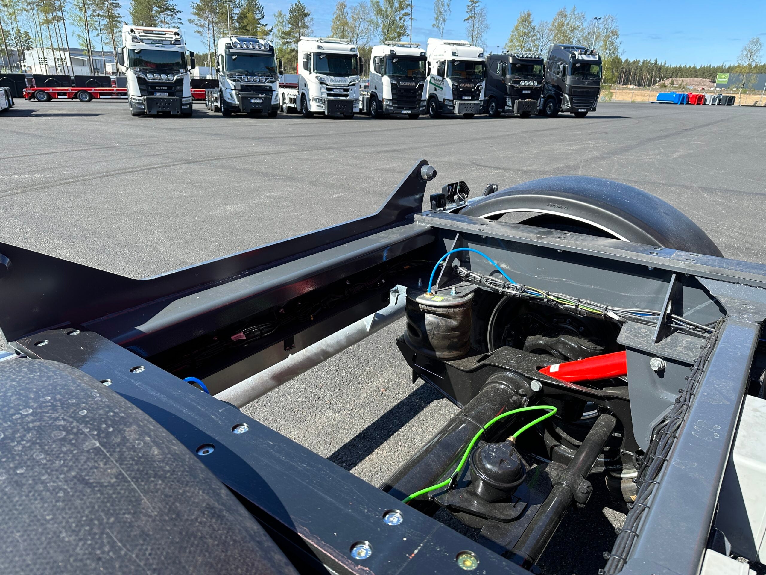 3 axlad ROJO - Tipptrailer med skjutbar trippel