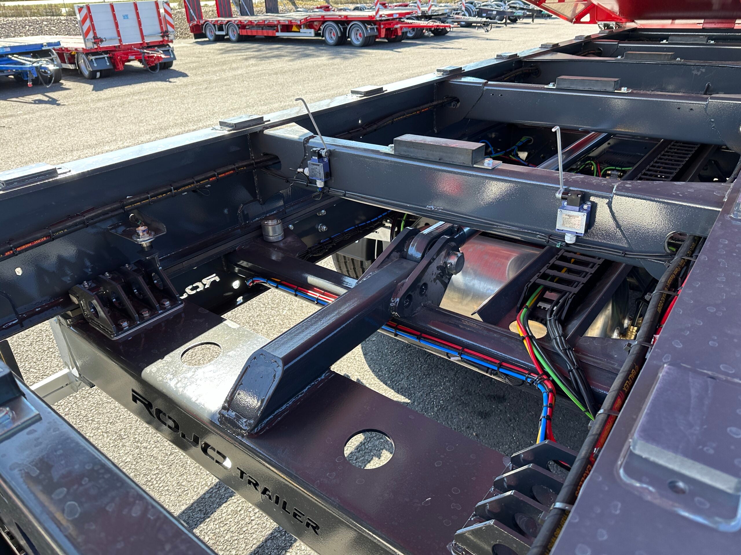 3 axlad ROJO - Tipptrailer med skjutbar trippel