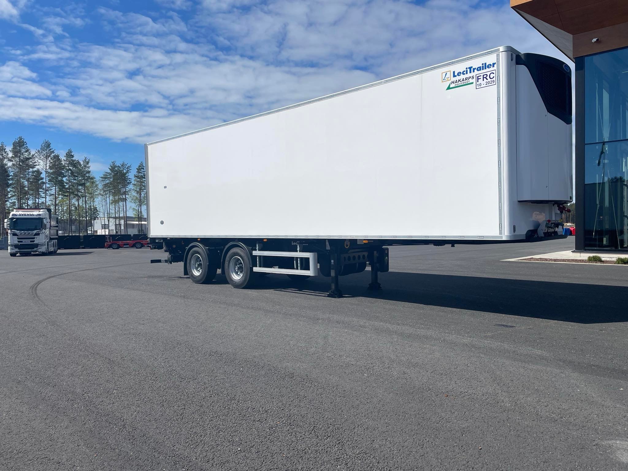 LECI Trailer Citytrailer FRC 27 pall dubbel temp, bommar