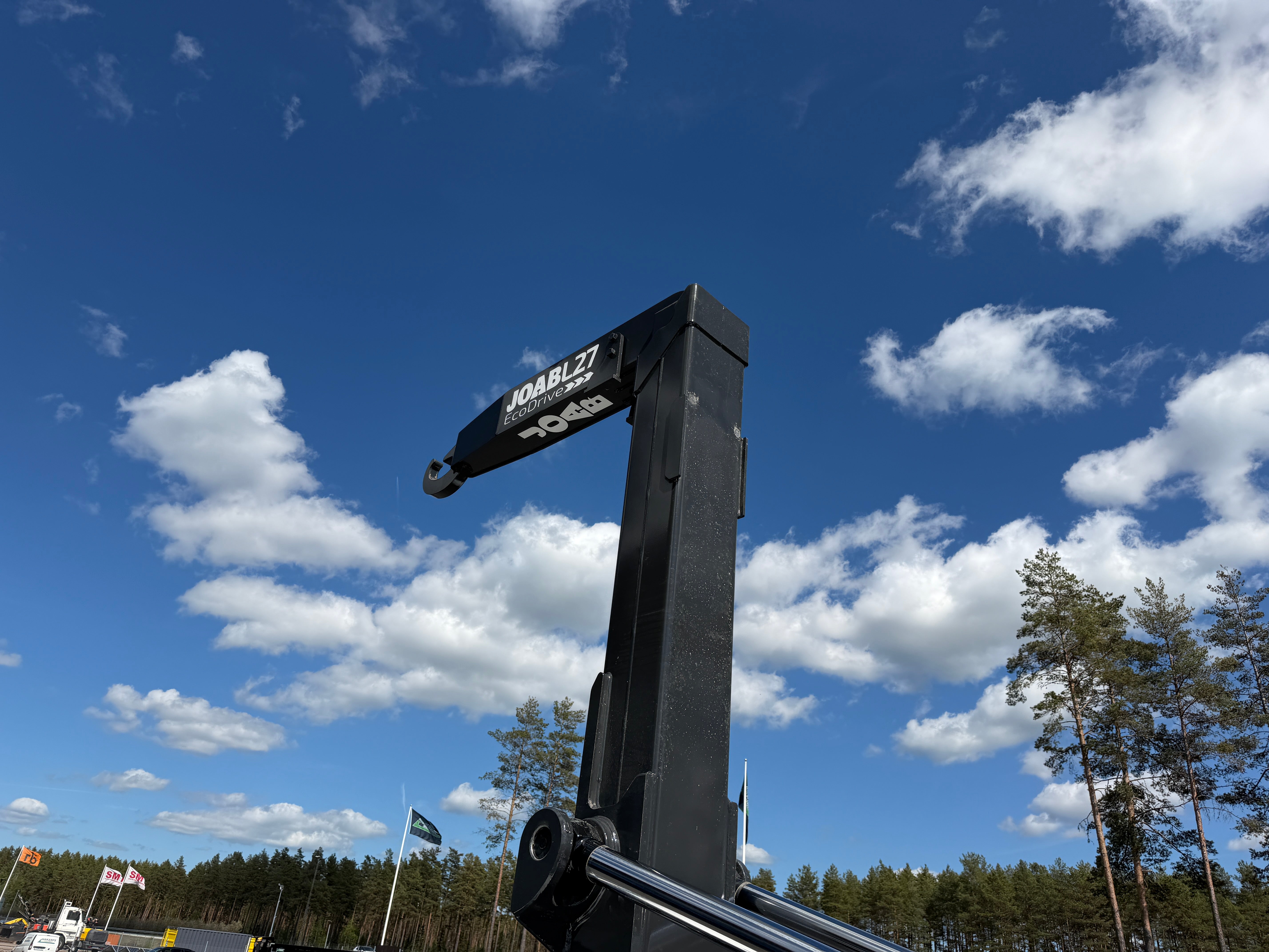Volvo FH13 540 Tridem lastväxlare fullt plogutrustad JOAB 27 tons