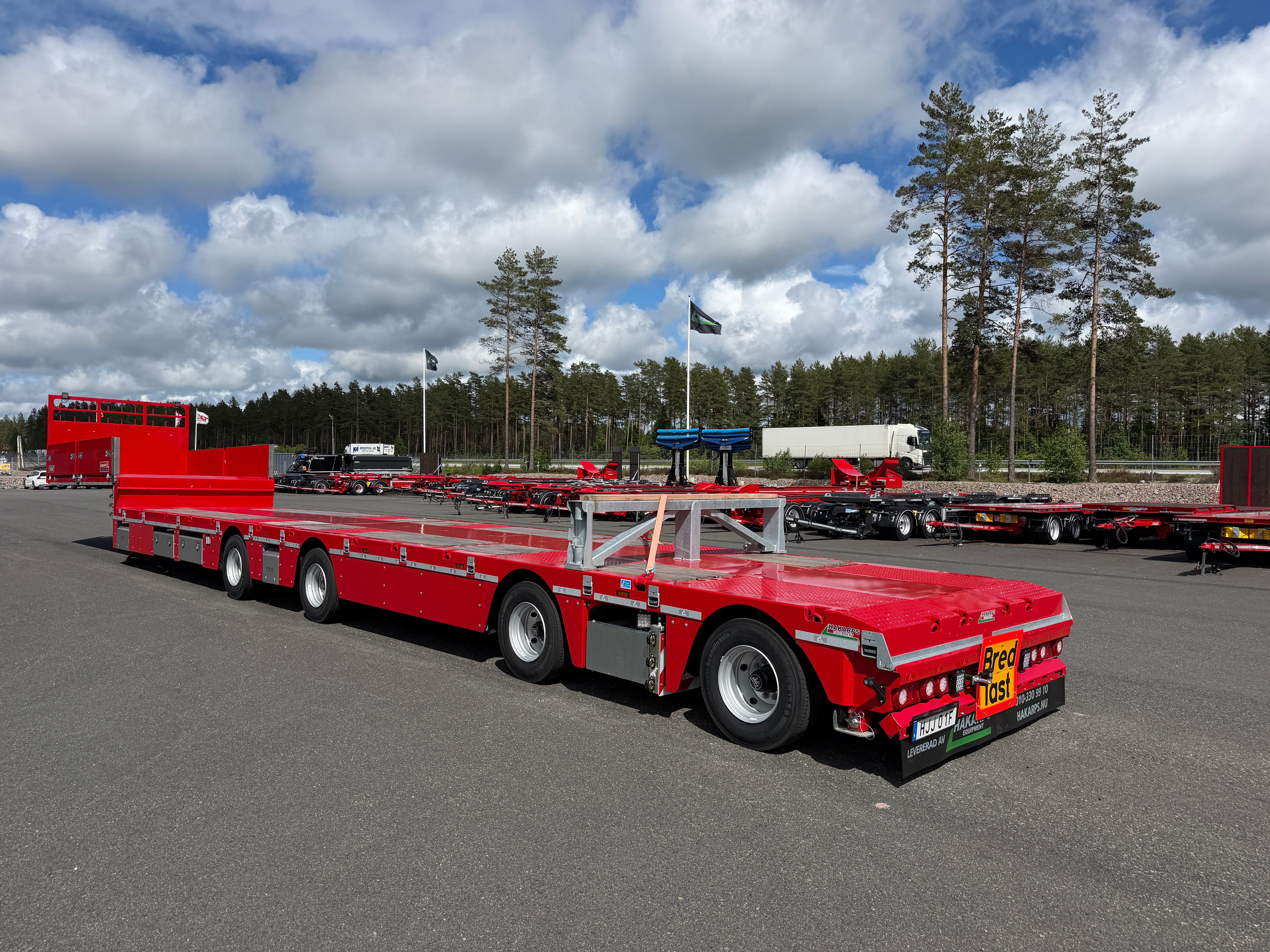 Langendorf 4 axlad 18,4m jumbotrailer med VSE styrning