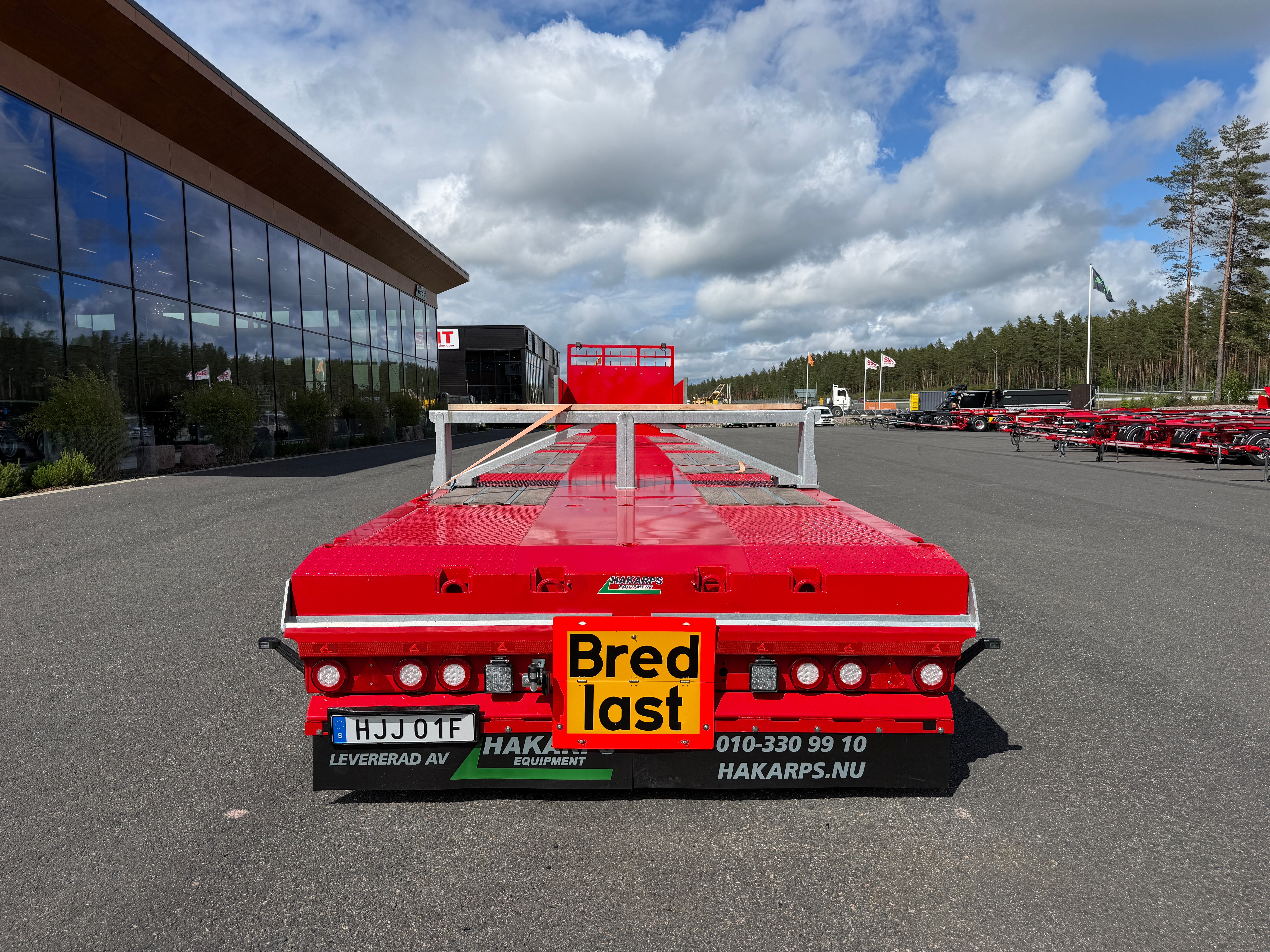 Langendorf 4 axlad 18,4m jumbotrailer med VSE styrning