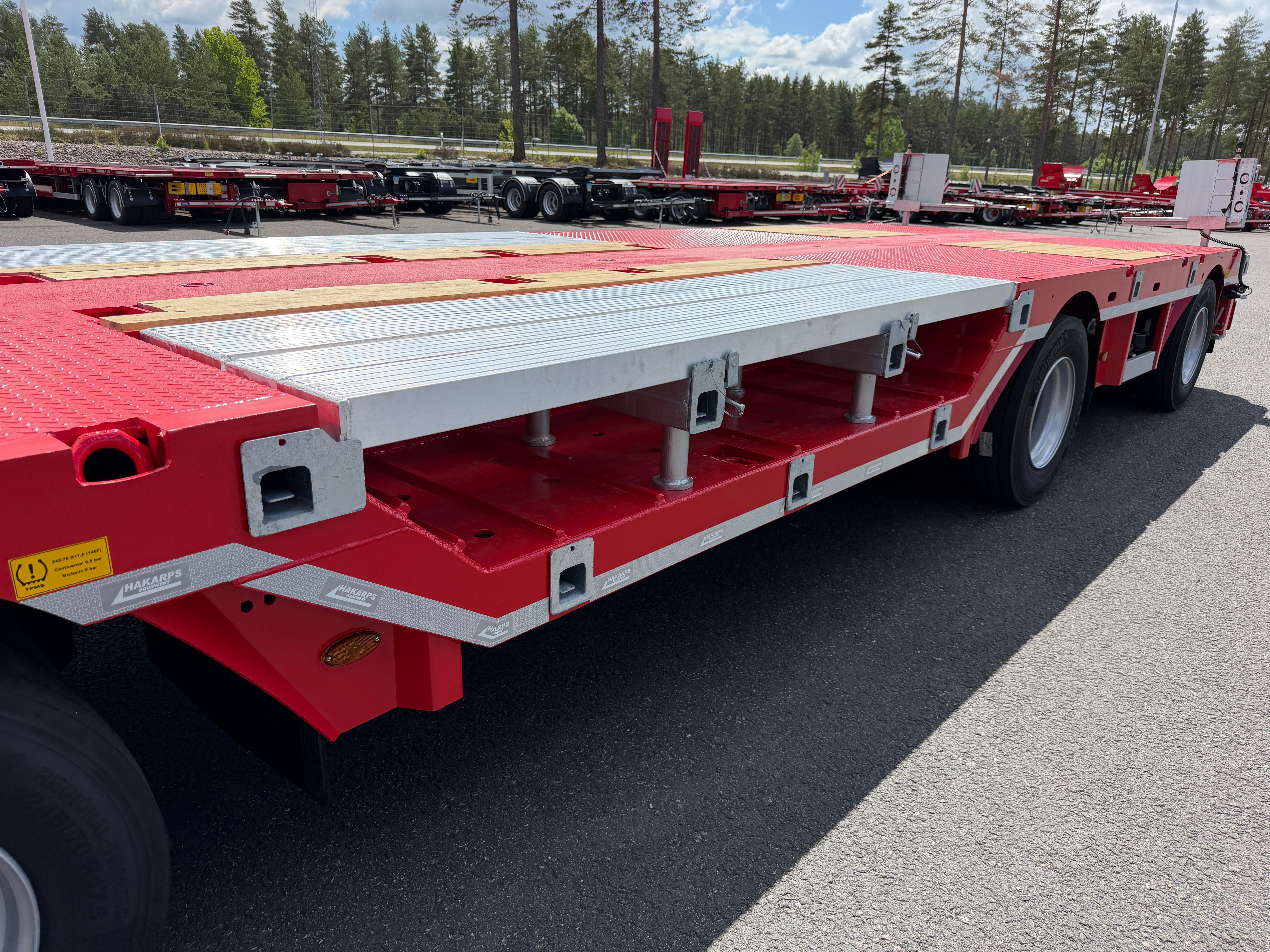 4 axlad ROJO 18,5m jumbotrailer med hjulfickor 38 tons skattevikt
