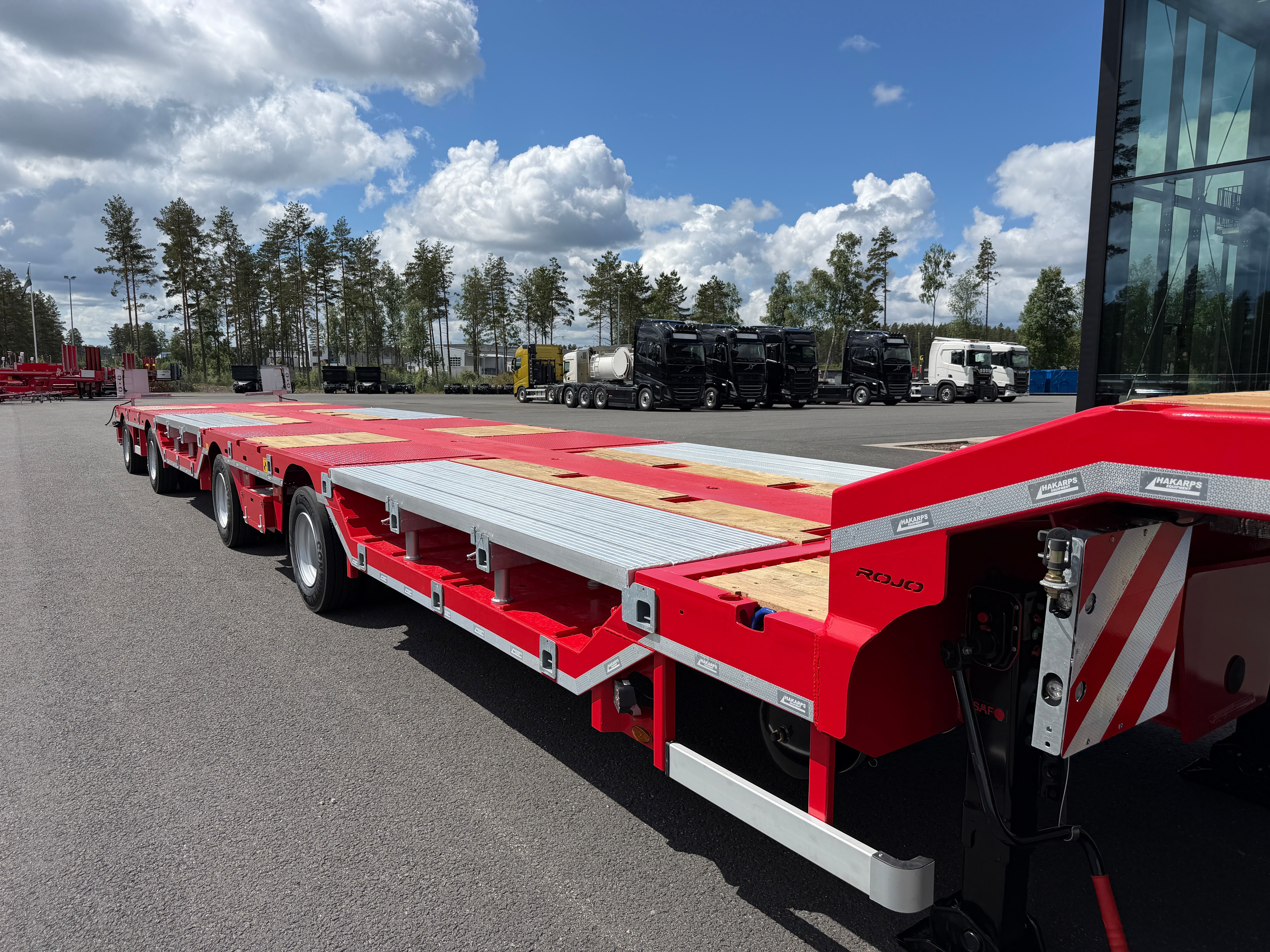 4 axlad ROJO 18,5m jumbotrailer med hjulfickor 38 tons skattevikt