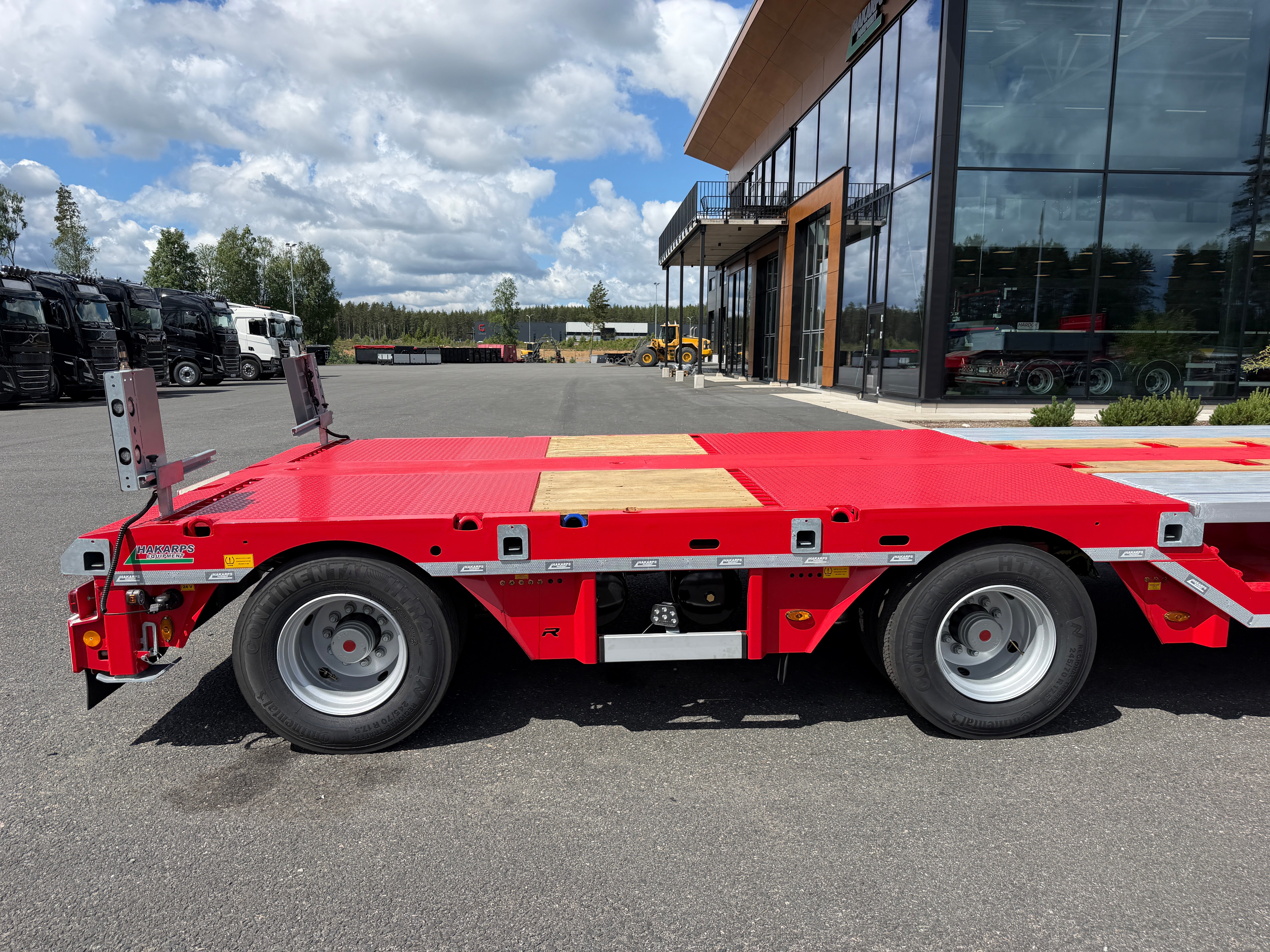 4 axlad ROJO 18,5m jumbotrailer med hjulfickor 38 tons skattevikt