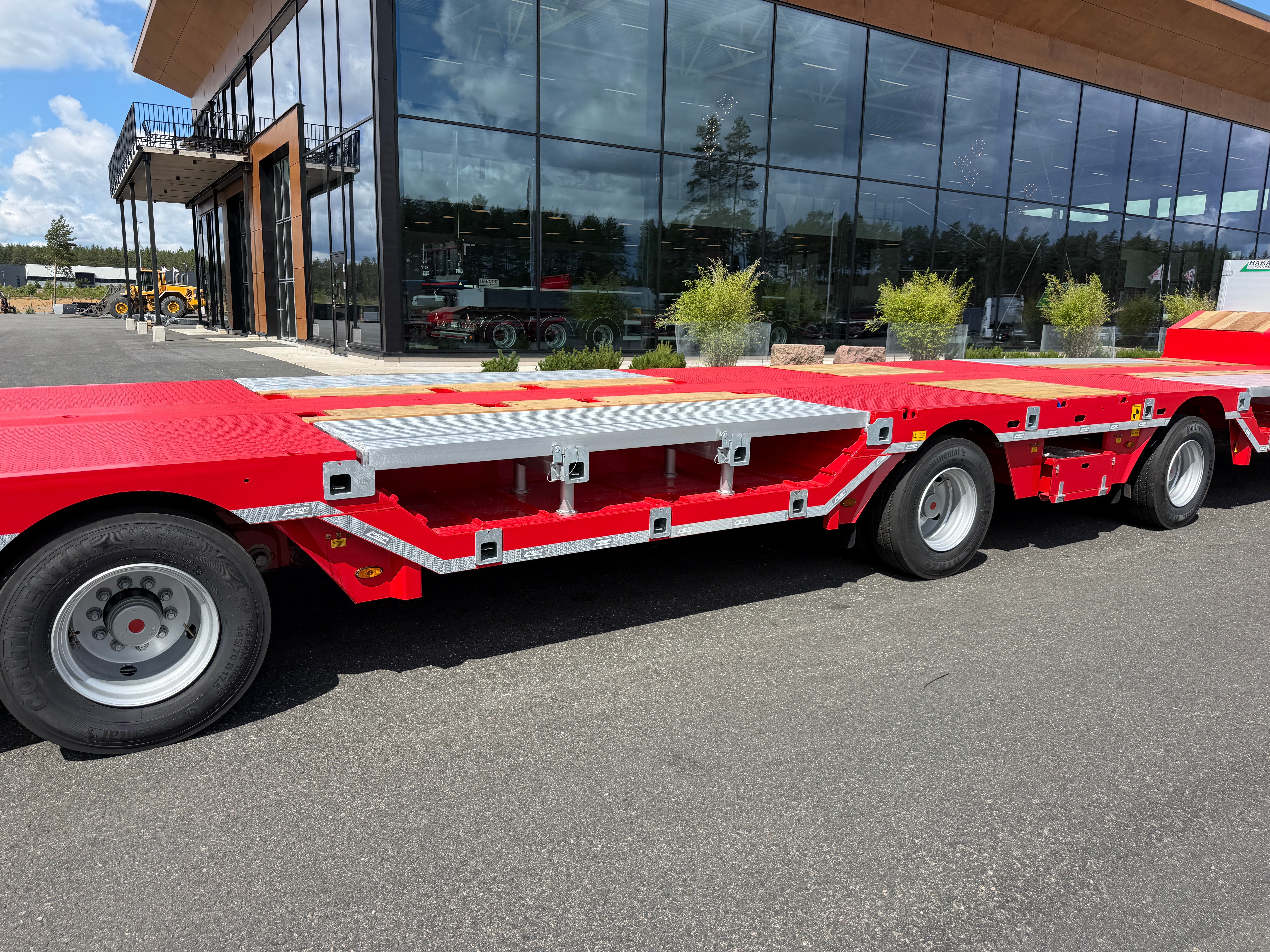4 axlad ROJO 18,5m jumbotrailer med hjulfickor 38 tons skattevikt