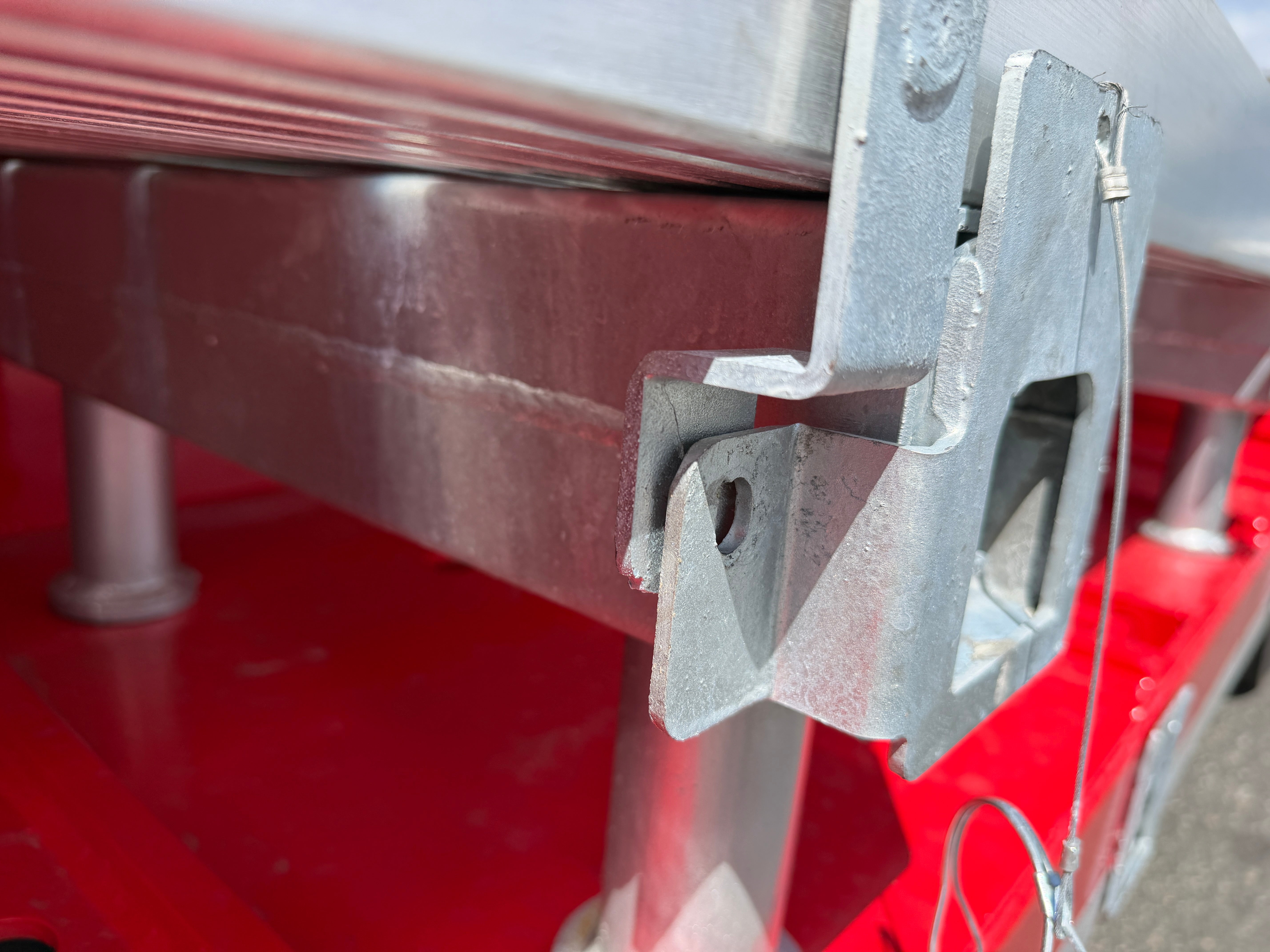 4 axlad ROJO 18,5m jumbotrailer med hjulfickor 38 tons skattevikt