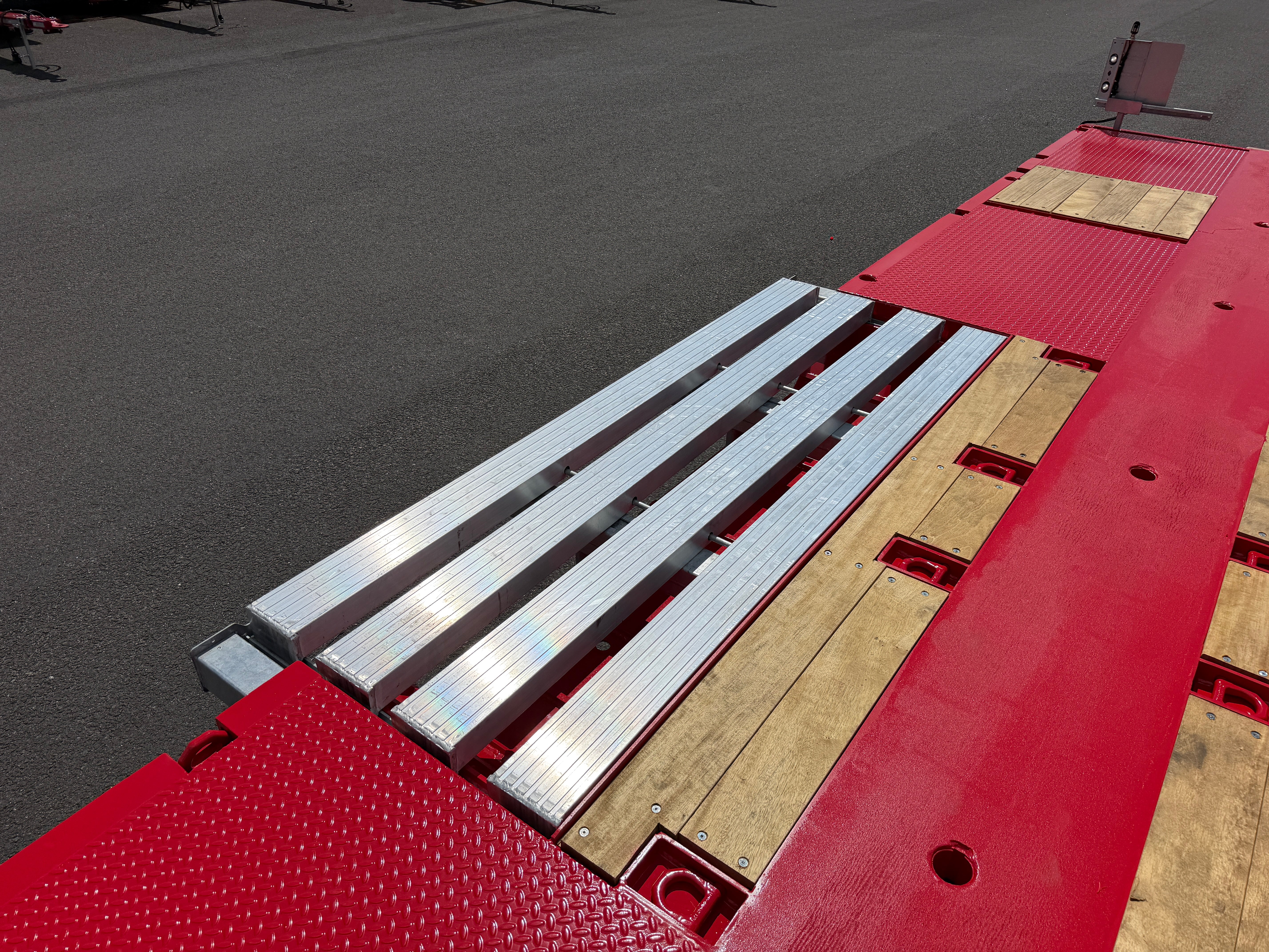 4 axlad ROJO 18,5m jumbotrailer med hjulfickor 38 tons skattevikt