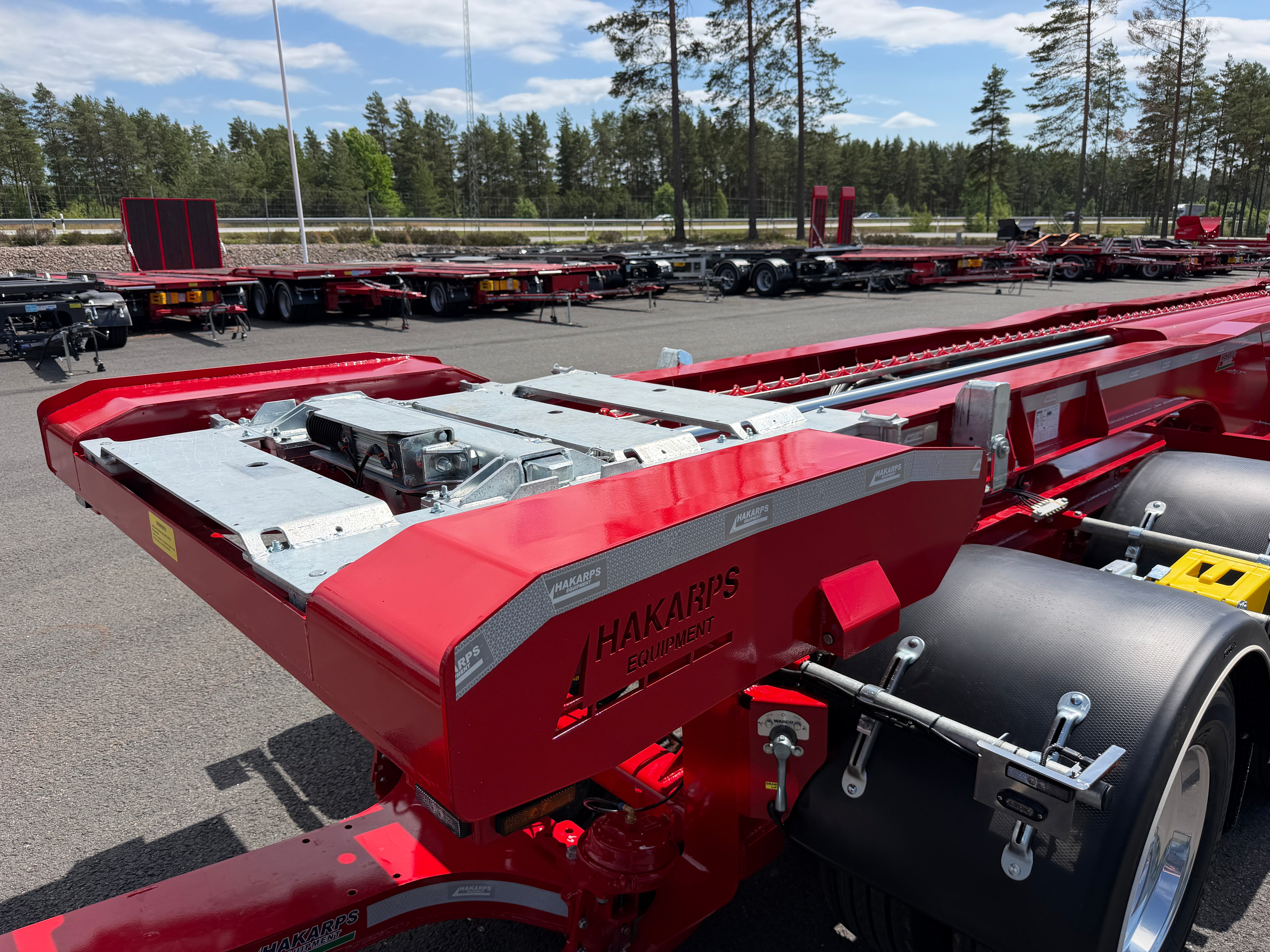 5 axlad 42 tons lastväxlarvagn 2 flak med skjutkolv + tipp