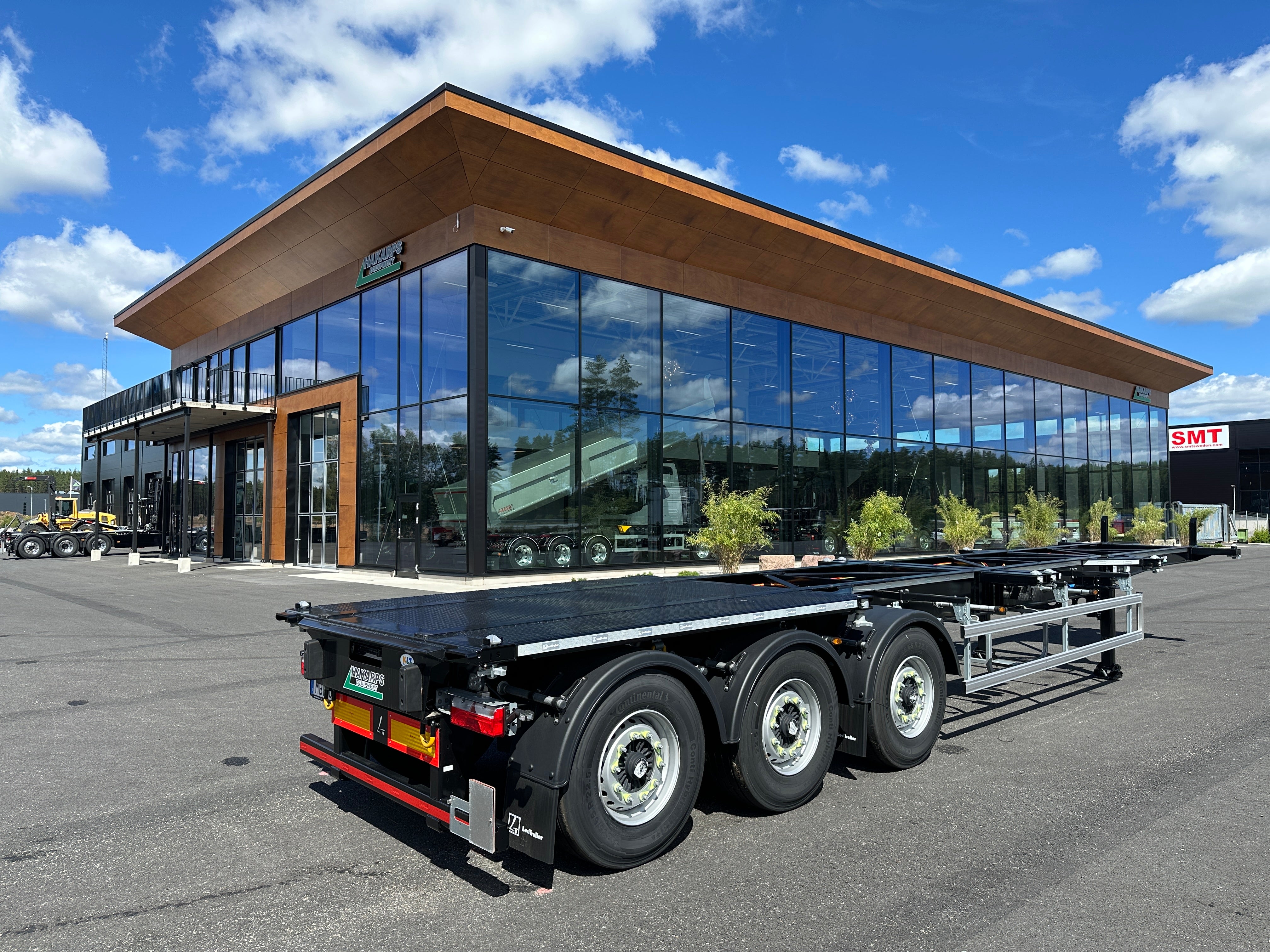 3 axlad LECI Trailer Containerchassie ADR klass