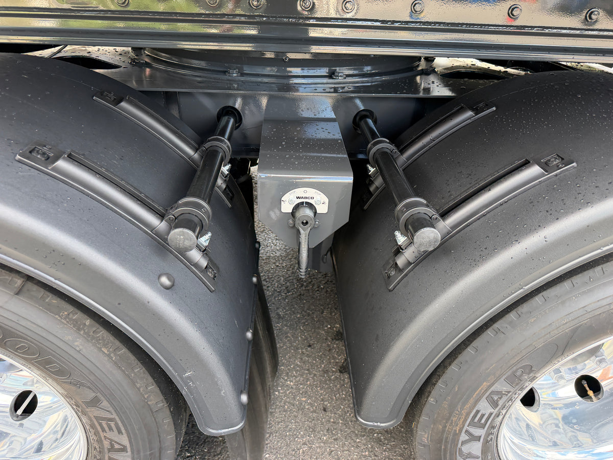 Benalu 5 axlad 42 tons tippvagn med dubbelmontage
