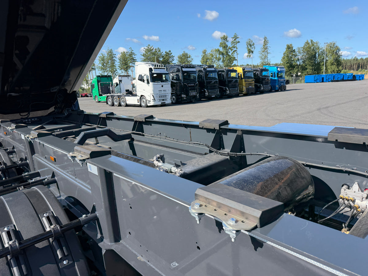 3 axlad Langendorf - Tipptrailer med skjutbar sista axel