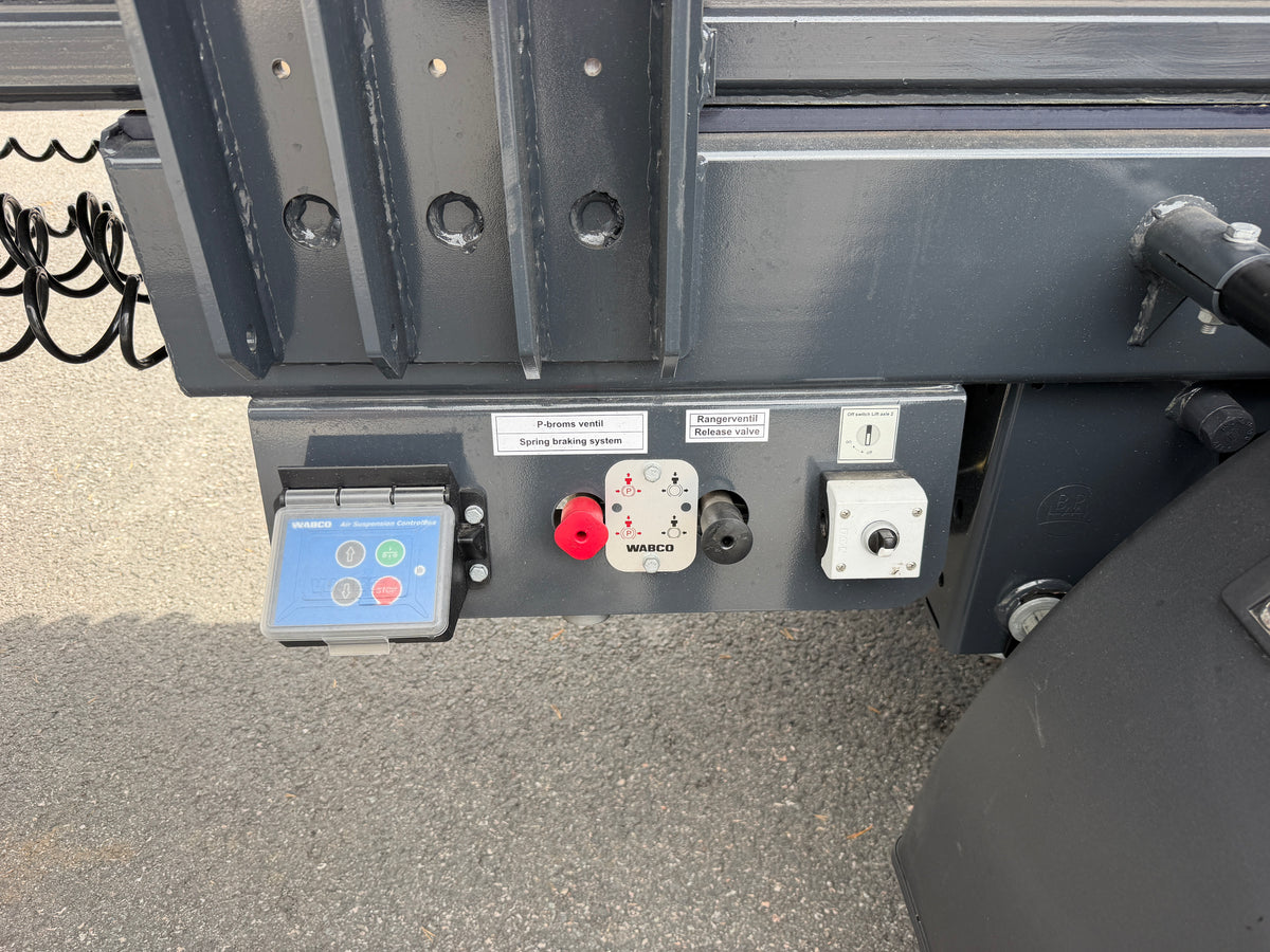 3 axlad Langendorf - Tipptrailer med skjutbar trippel