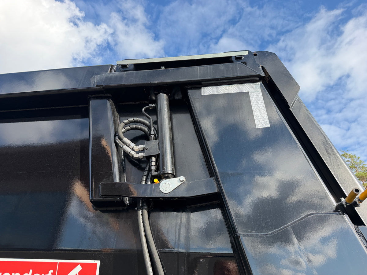 3 axlad Langendorf - Tipptrailer med skjutbar trippel