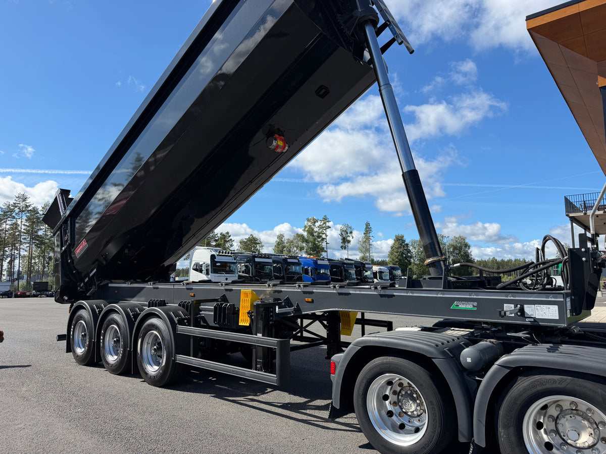 3 axlad Langendorf - Tipptrailer med skjutbar trippel