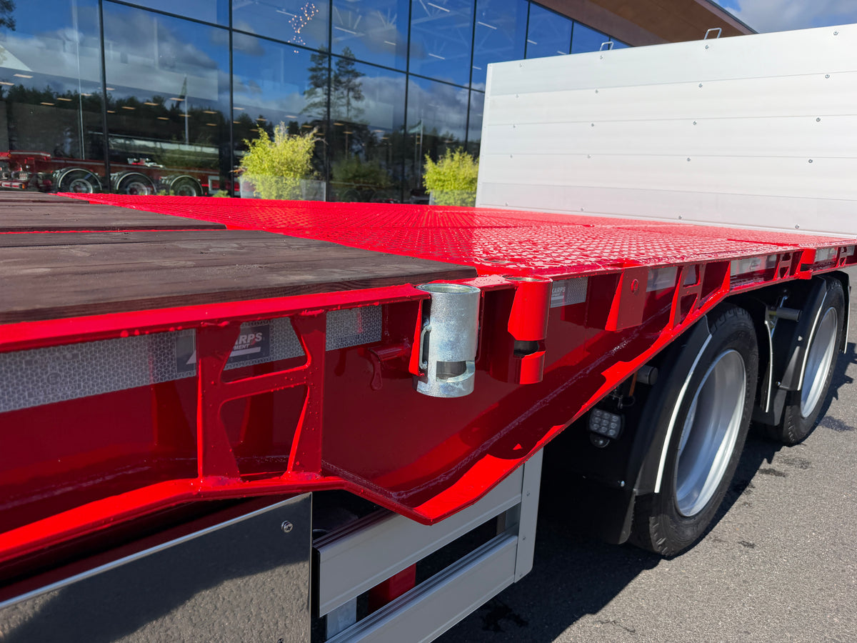 4 axlad 38 tons bodvagn 920mm hög, 10.500mm flakyta