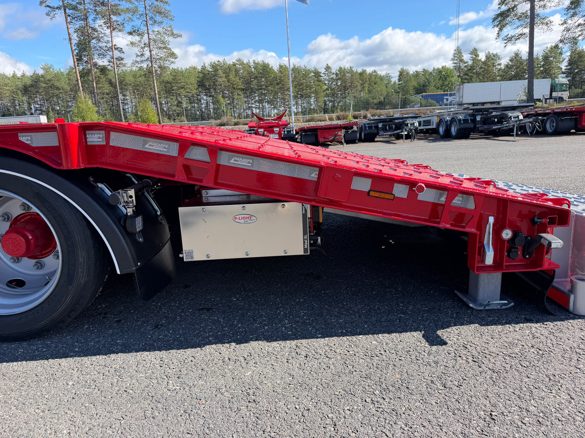 4 axlad 38 tons bodvagn 920mm hög, 10.500mm flakyta