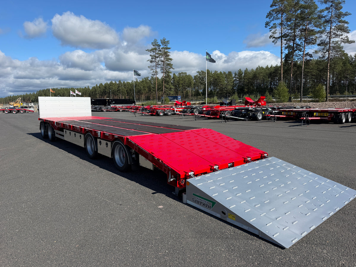 4 axlad 38 tons bodvagn 920mm hög, 10.500mm flakyta