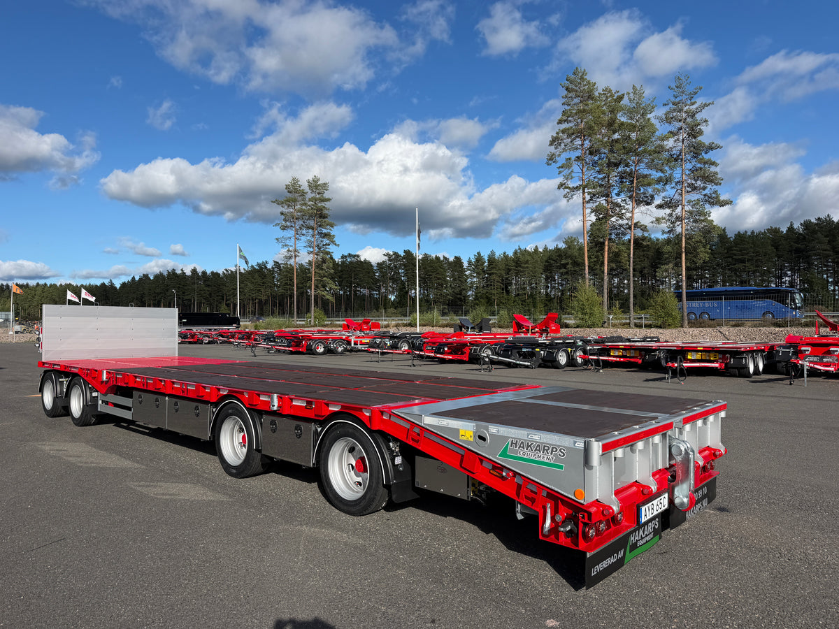 4 axlad 38 tons bodvagn 920mm hög, 10.500mm flakyta
