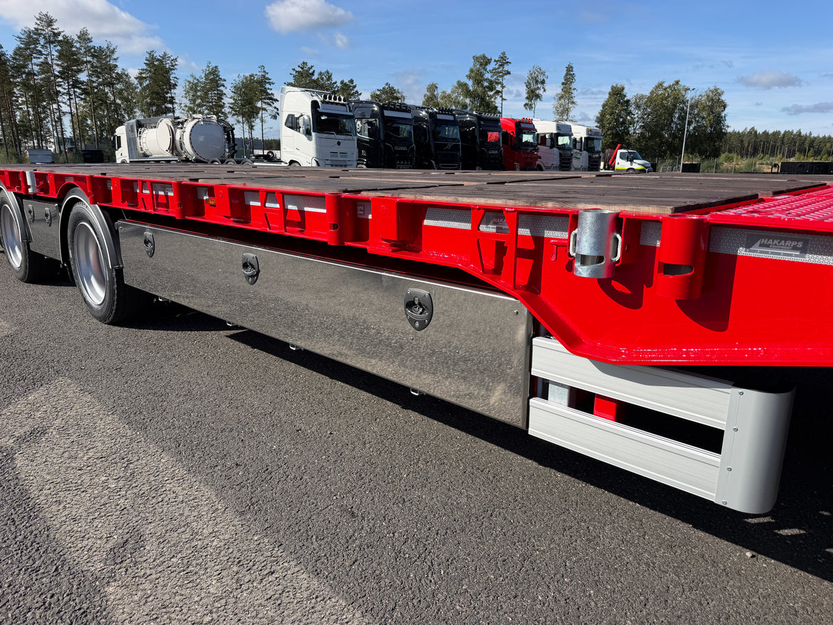 4 axlad 38 tons bodvagn 920mm hög, 10.500mm flakyta