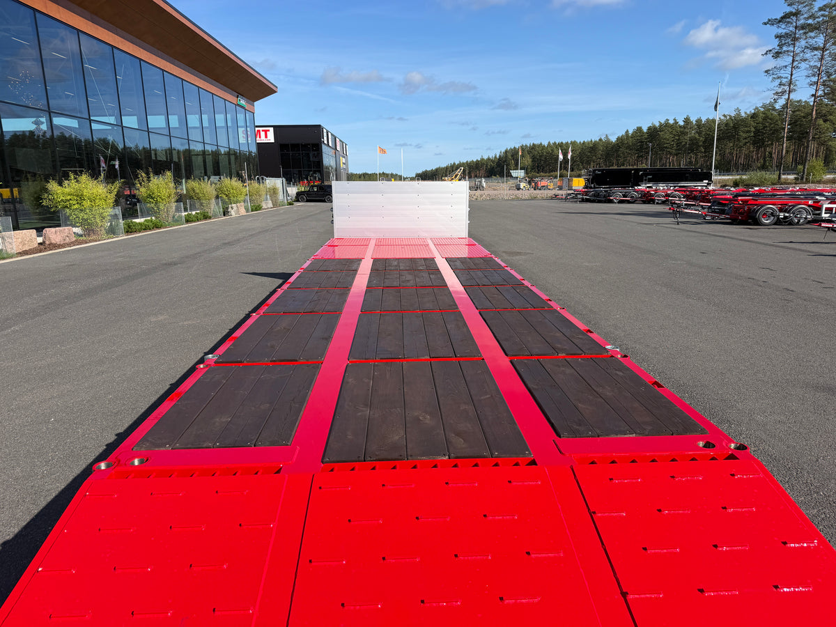 4 axlad 38 tons bodvagn 920mm hög, 10.500mm flakyta